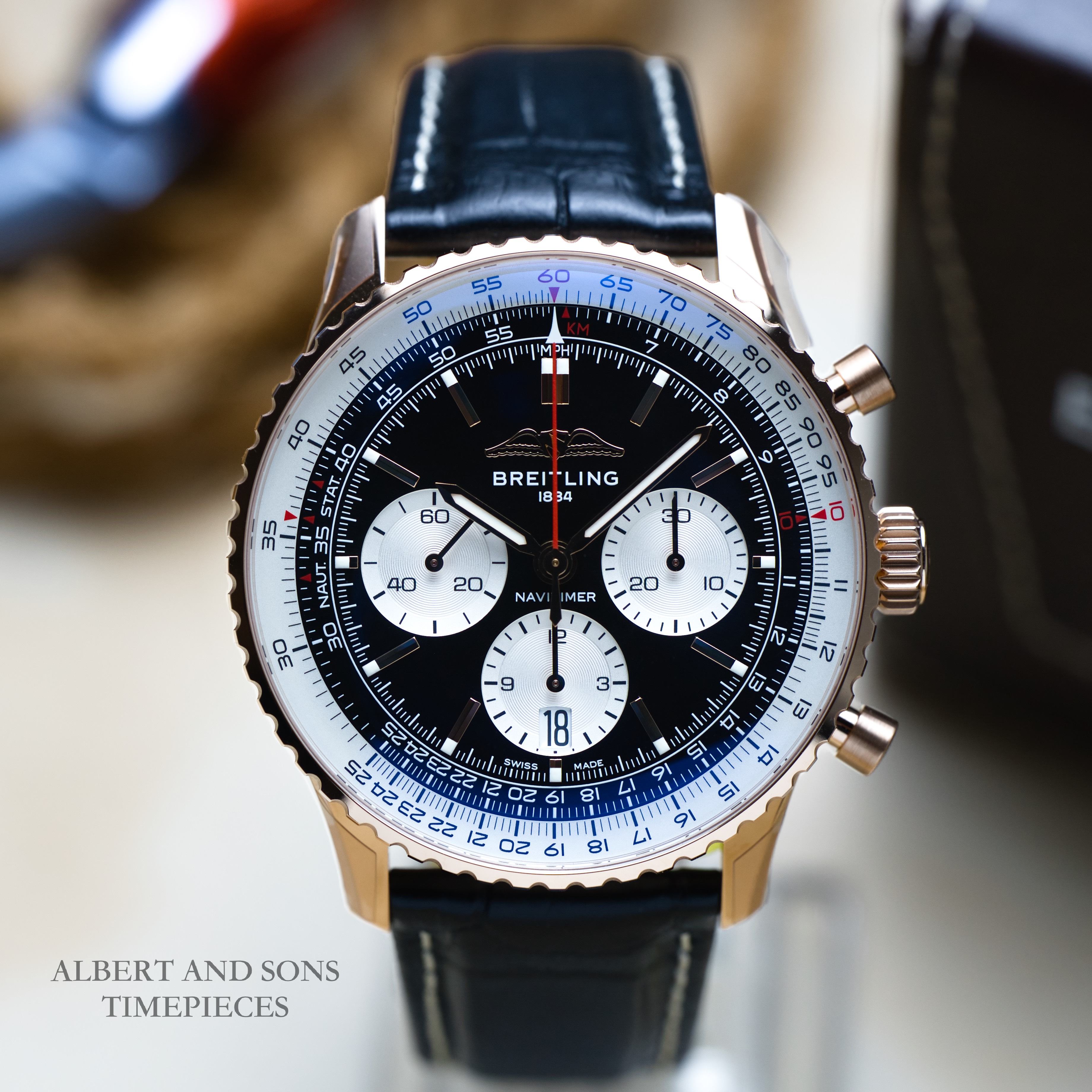 Navitimer B01 Chronograph 43 Complete Box+Papers