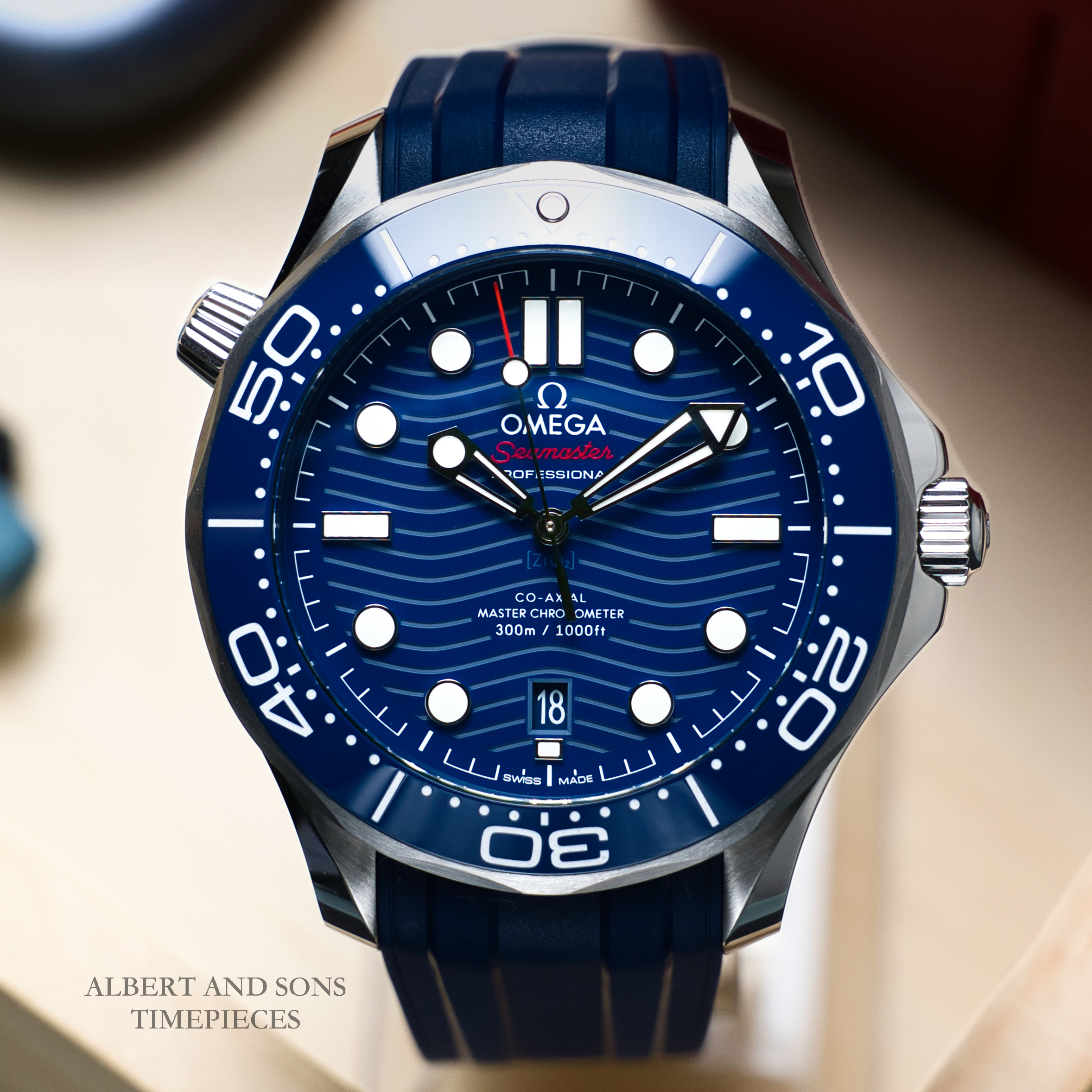 OMEGA Seamaster Diver 300M Blue Dial 42mm 210.32.42.20.03.001 Complete Set