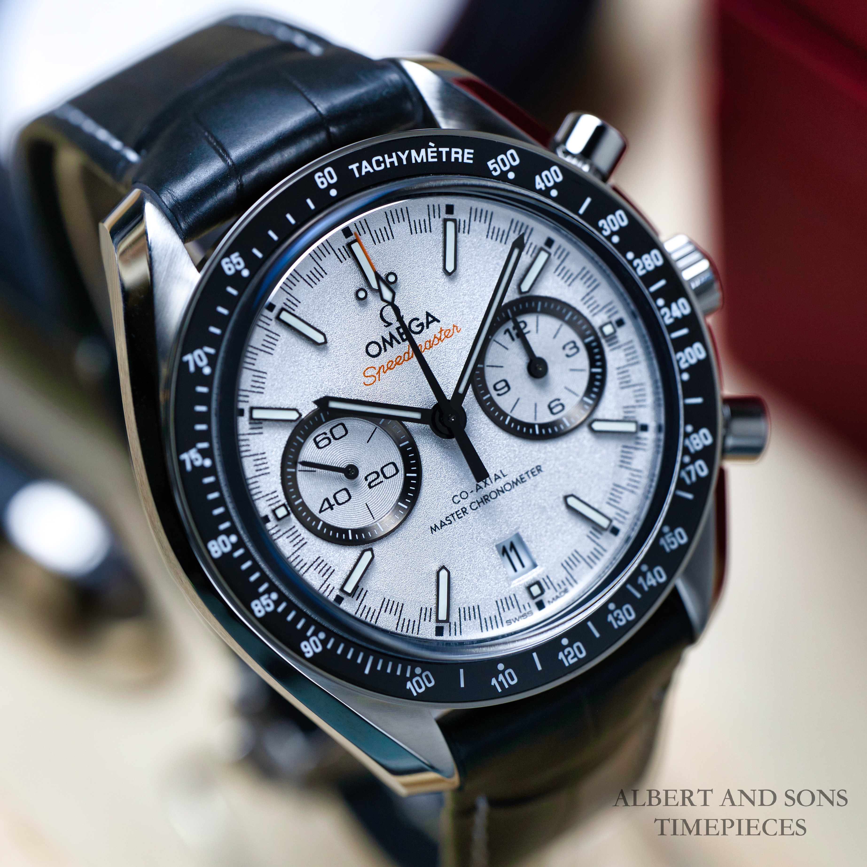 OMEGA Speedmaster Racing on Leather Strap Mint LNIB Complete with Box&Papers