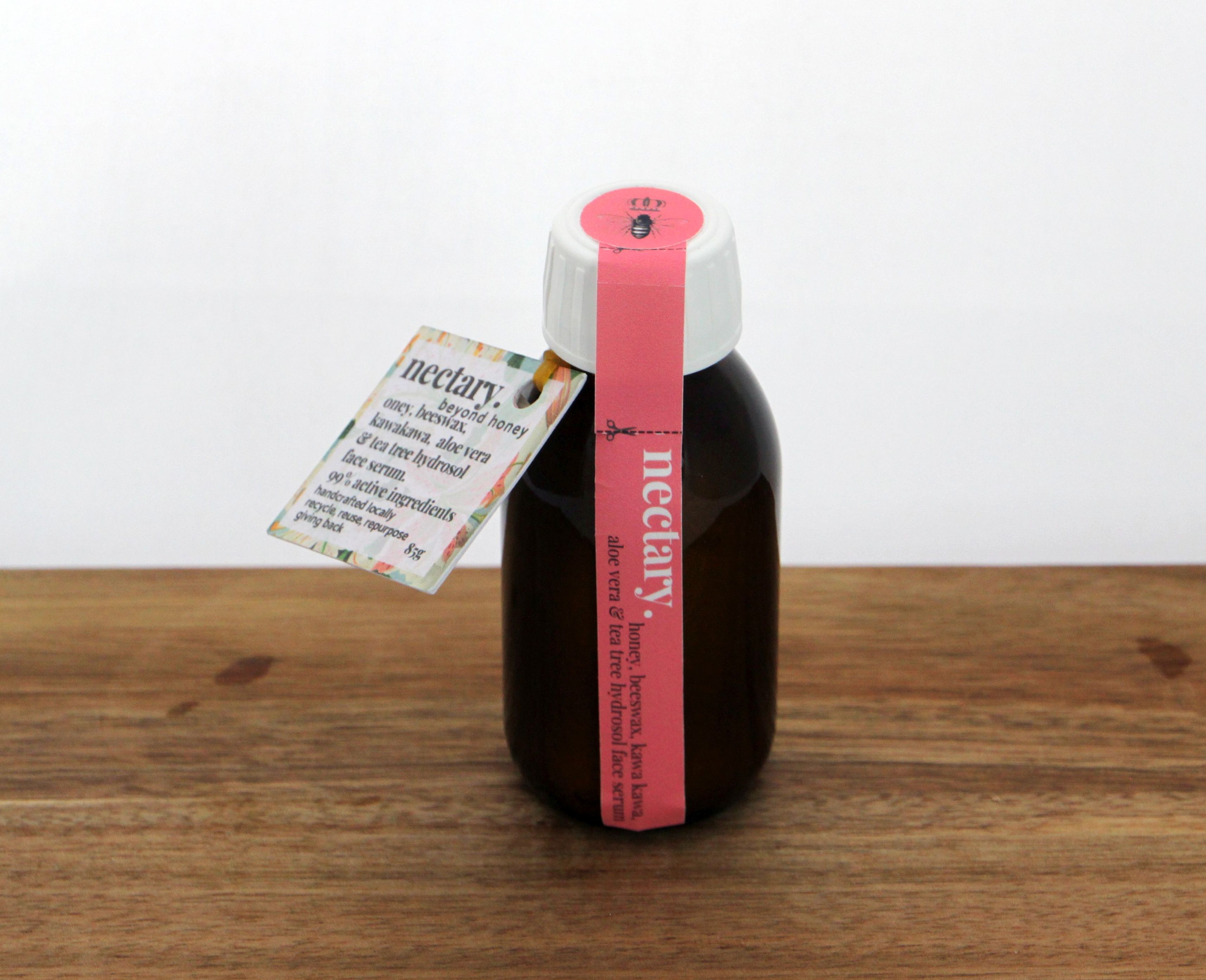 honey, beeswax, kawakawa, aloe vera & kowhait hydrosol cream face serum