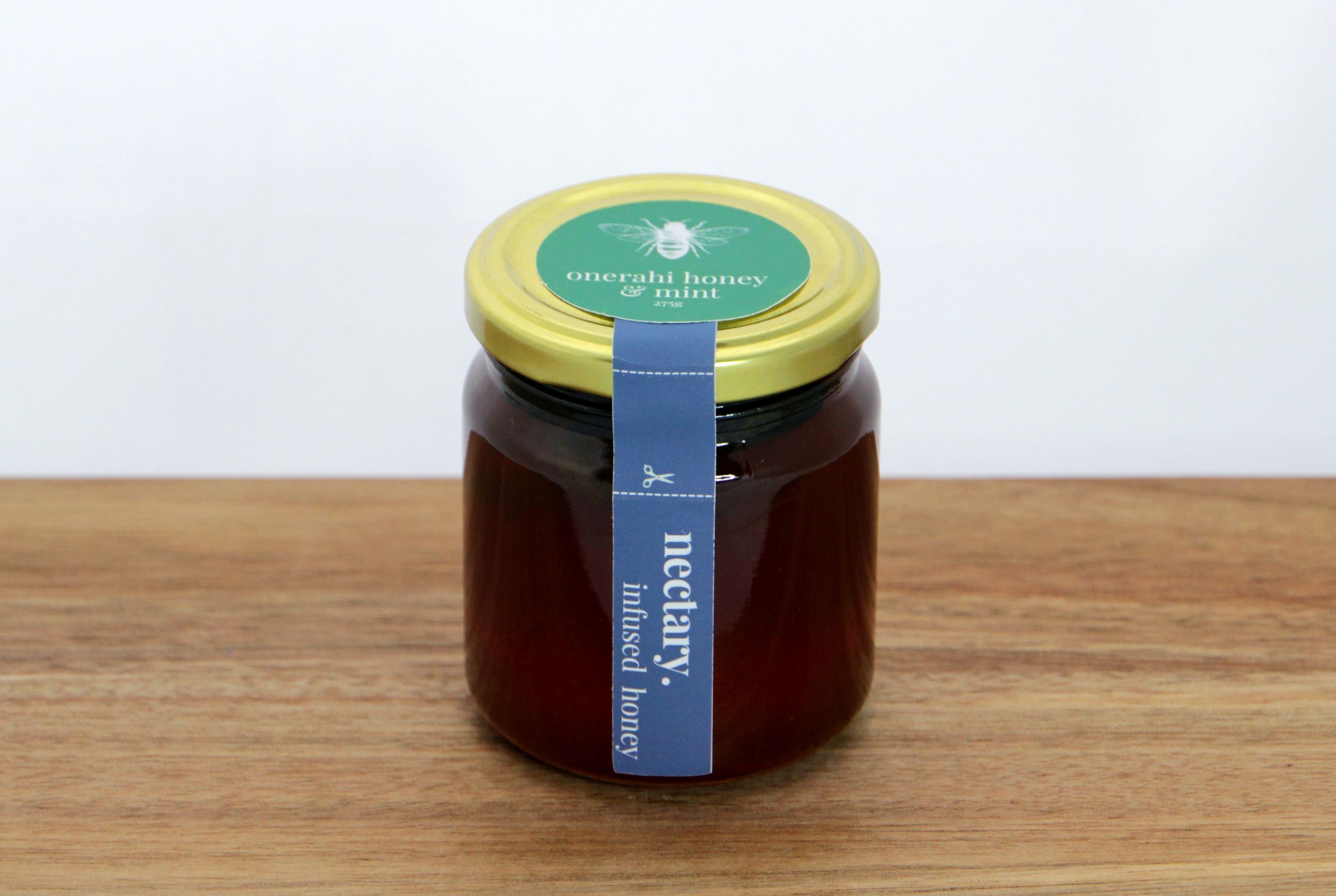 infused onerahi honey - mint