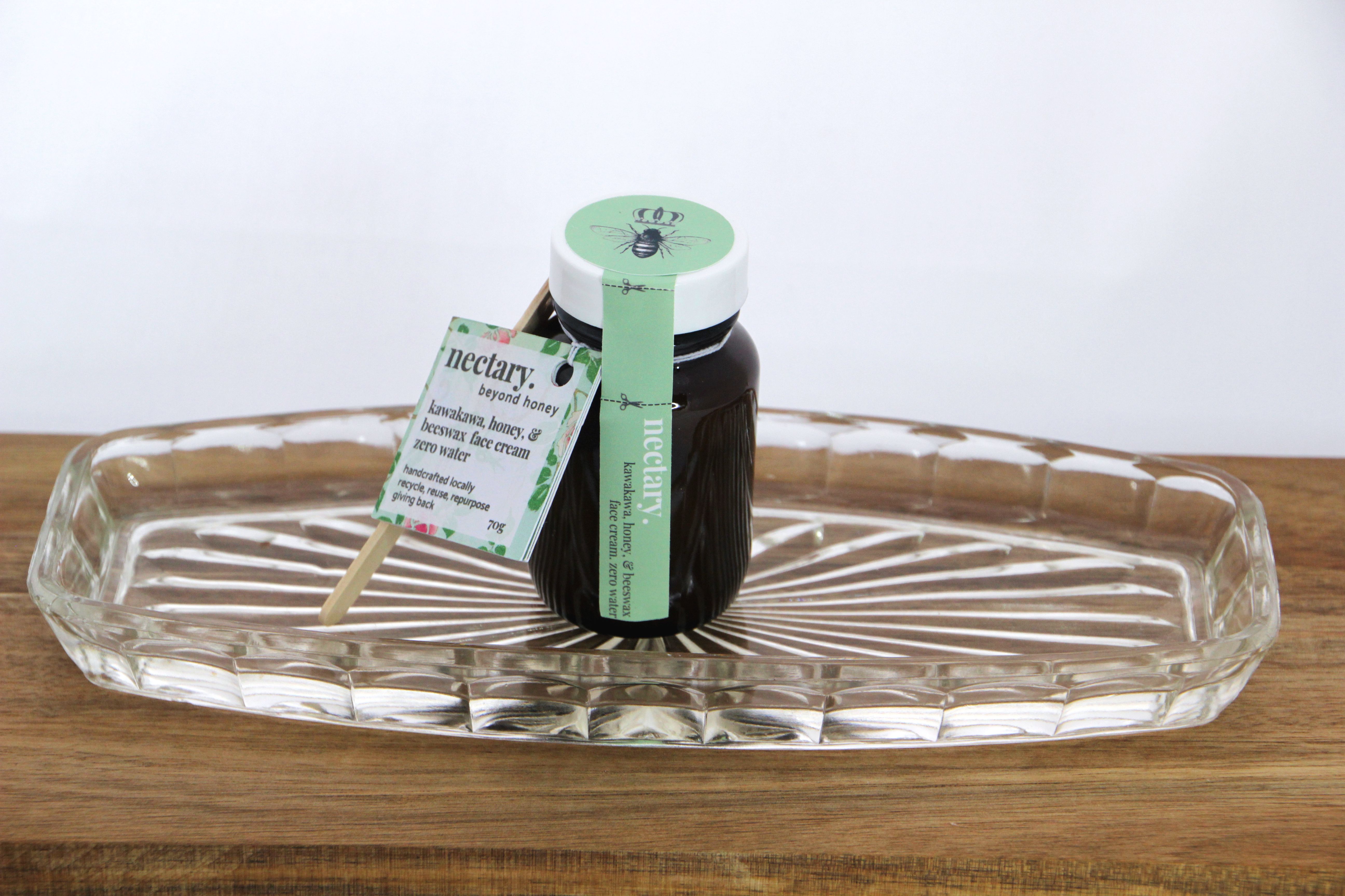 kawakawa, honey, & beeswax face cream - zero water.