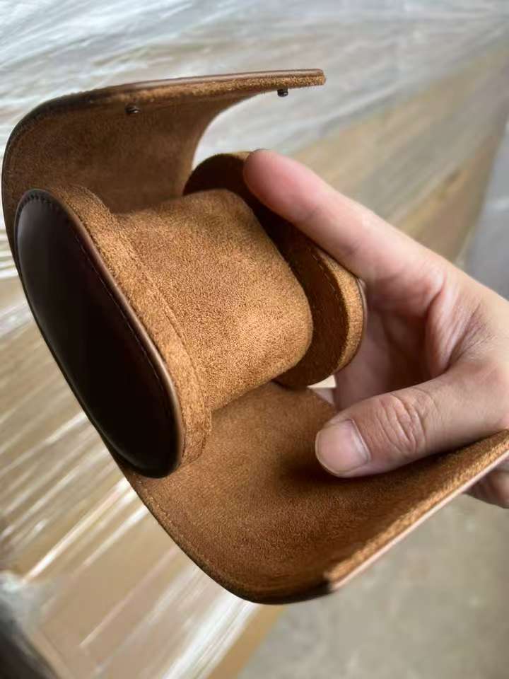 Luxury Men's Watch Leather Carrying Case