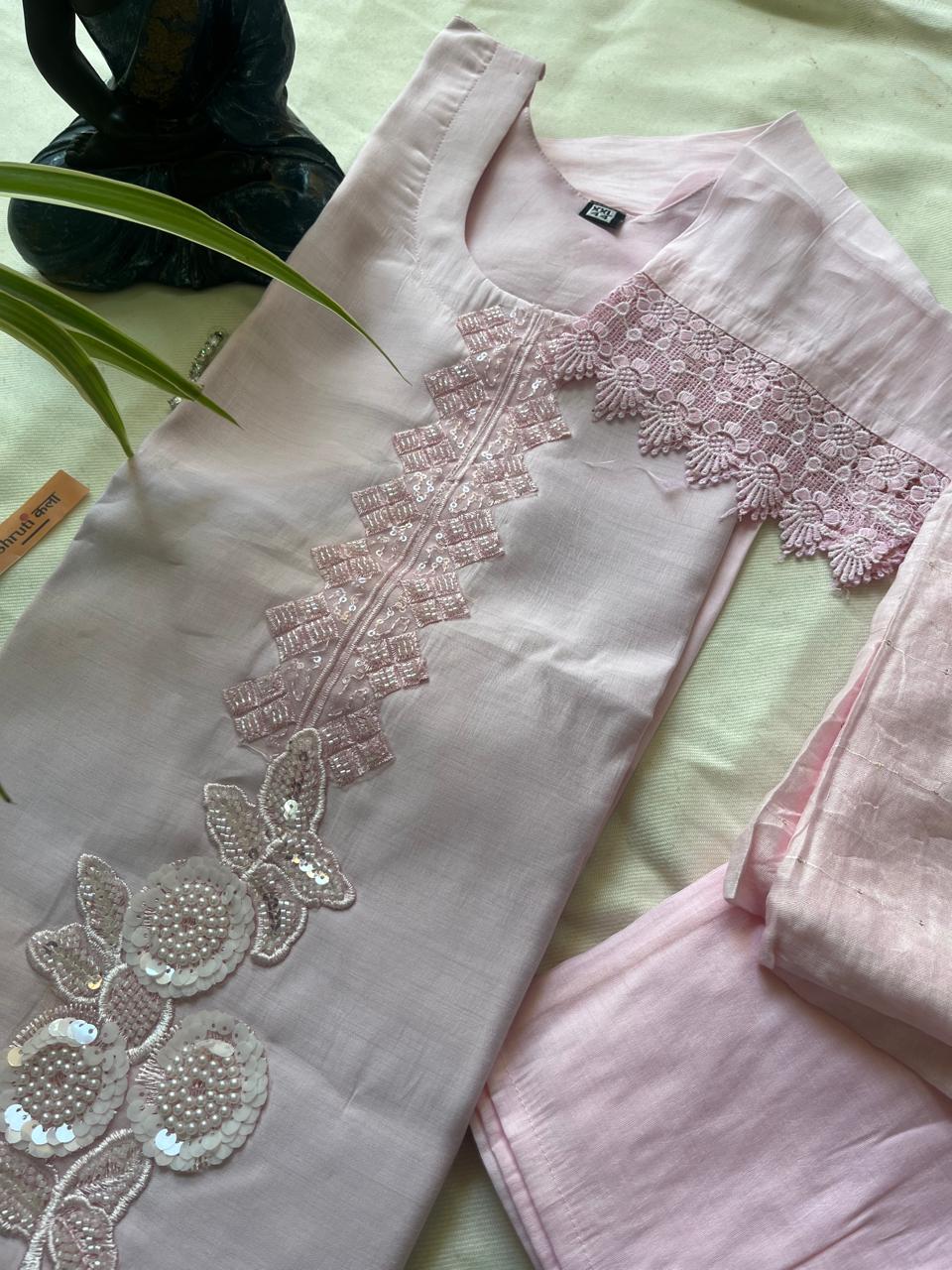 ShrutiKala Women's Light Peach Kurta Set with Elegant Lace Detailing - 3-Piece Kurta, Dupatta, and Pants