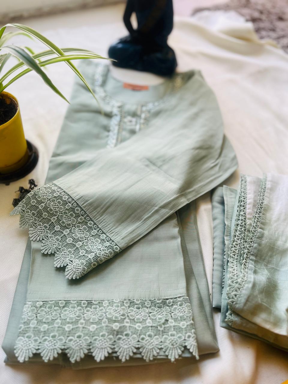 Elegant Embroidered Kurta Set with Dupatta