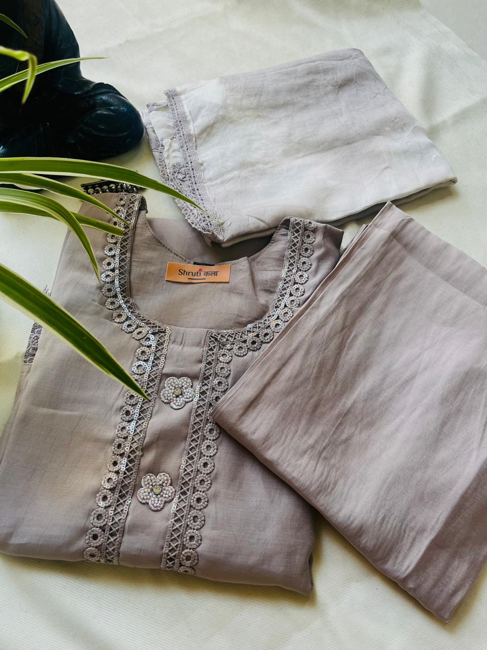 Elegant Embroidered Kurta Set with Dupatta