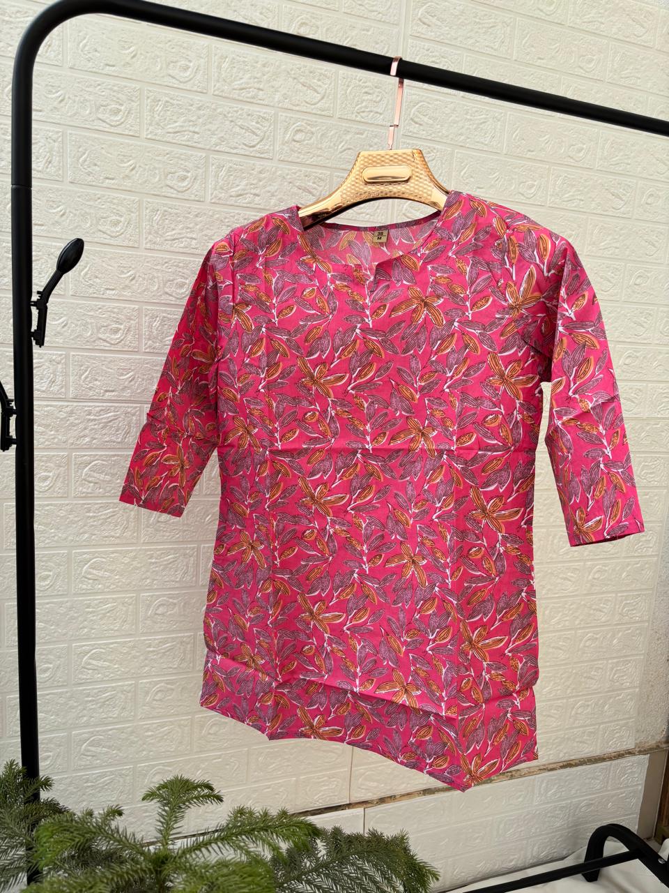 Pretty pink cotton printed kurti