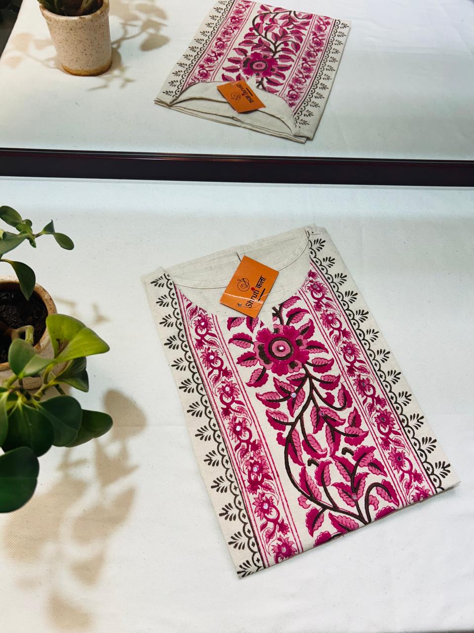 Elegant White Floral Printed Short Kurta – Perfect for Office Wear