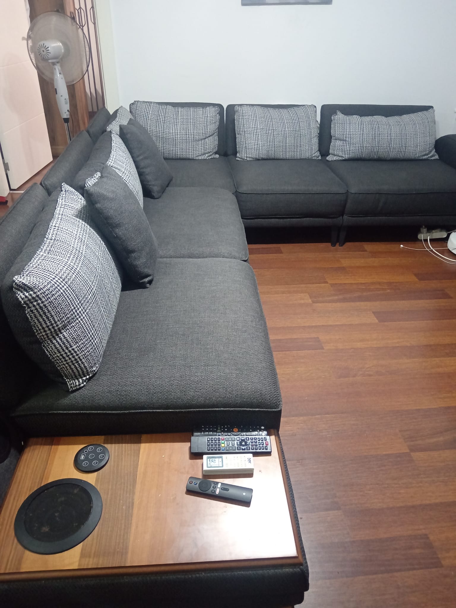Köşe Koltuk Takımı Ses Sistemli