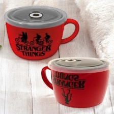 STRANGER THINGS SOUP AND SNACK HUG MUG WITH LID