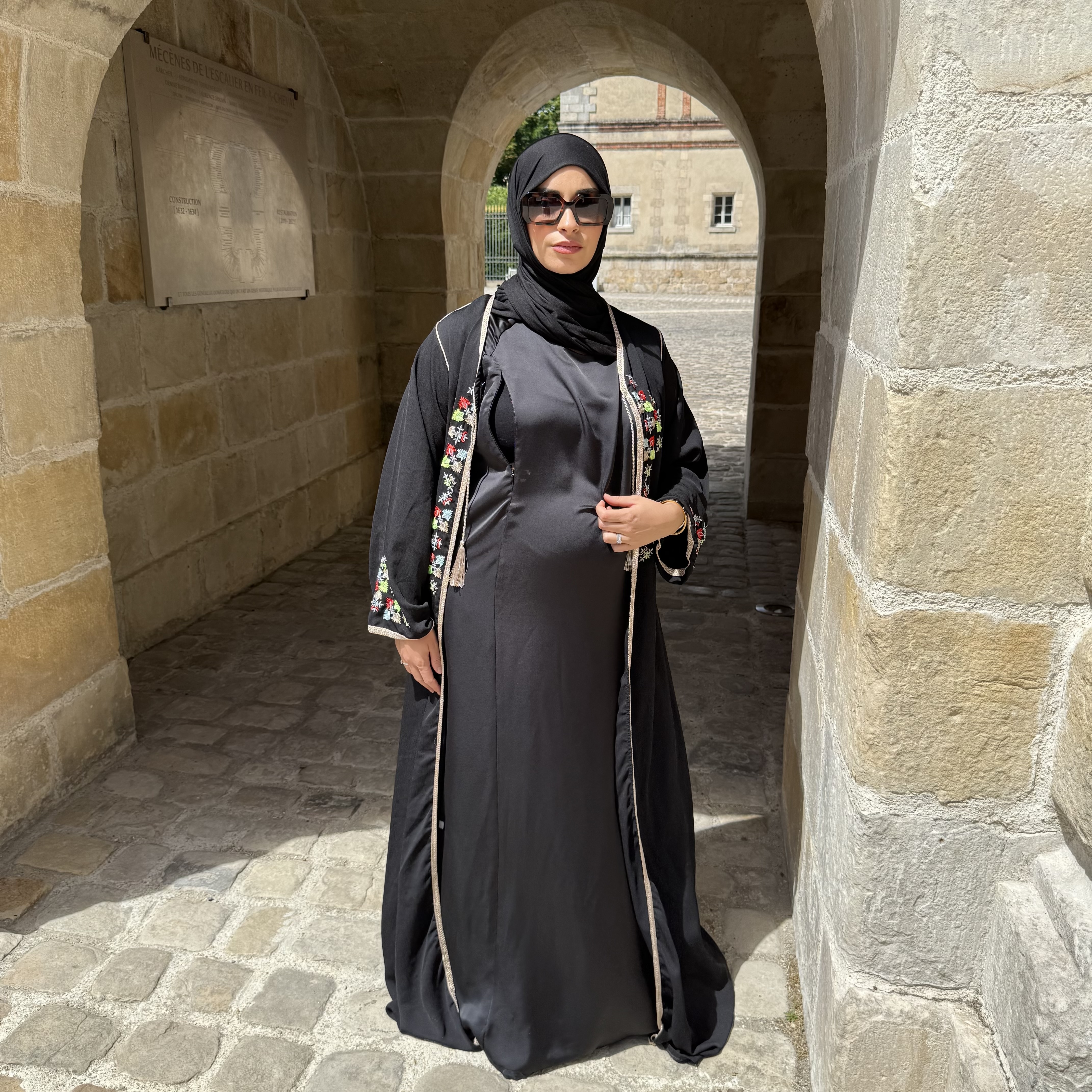 ROBE MANCHES COURTES