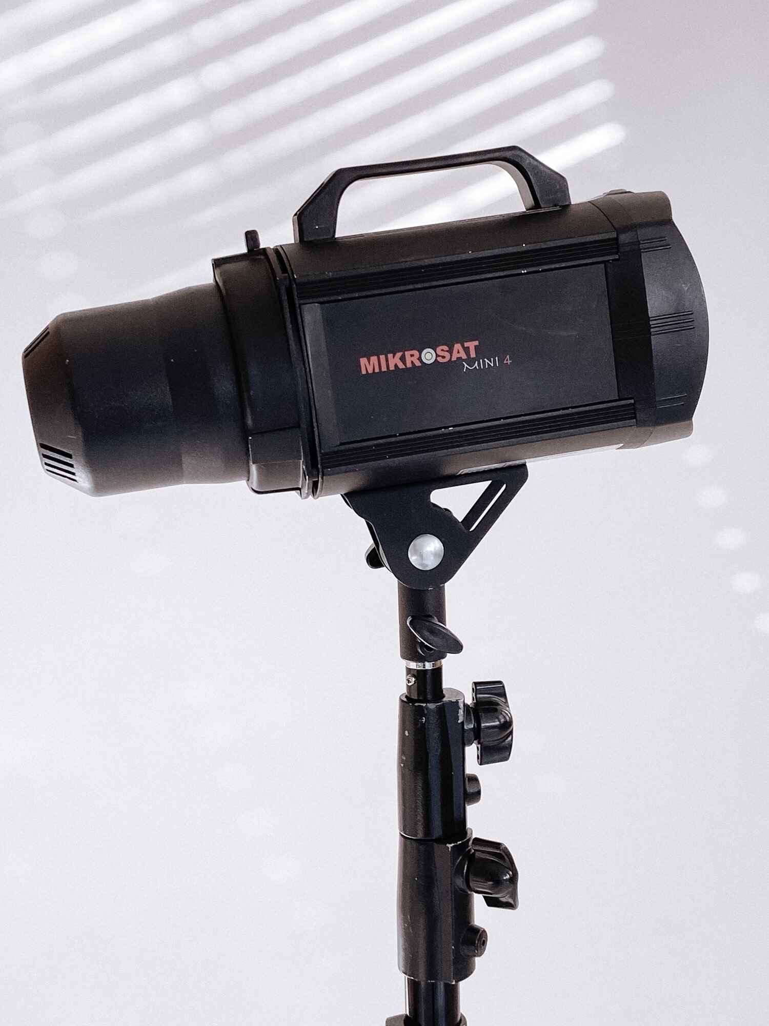 Studio Blitz Mikrosat Mini