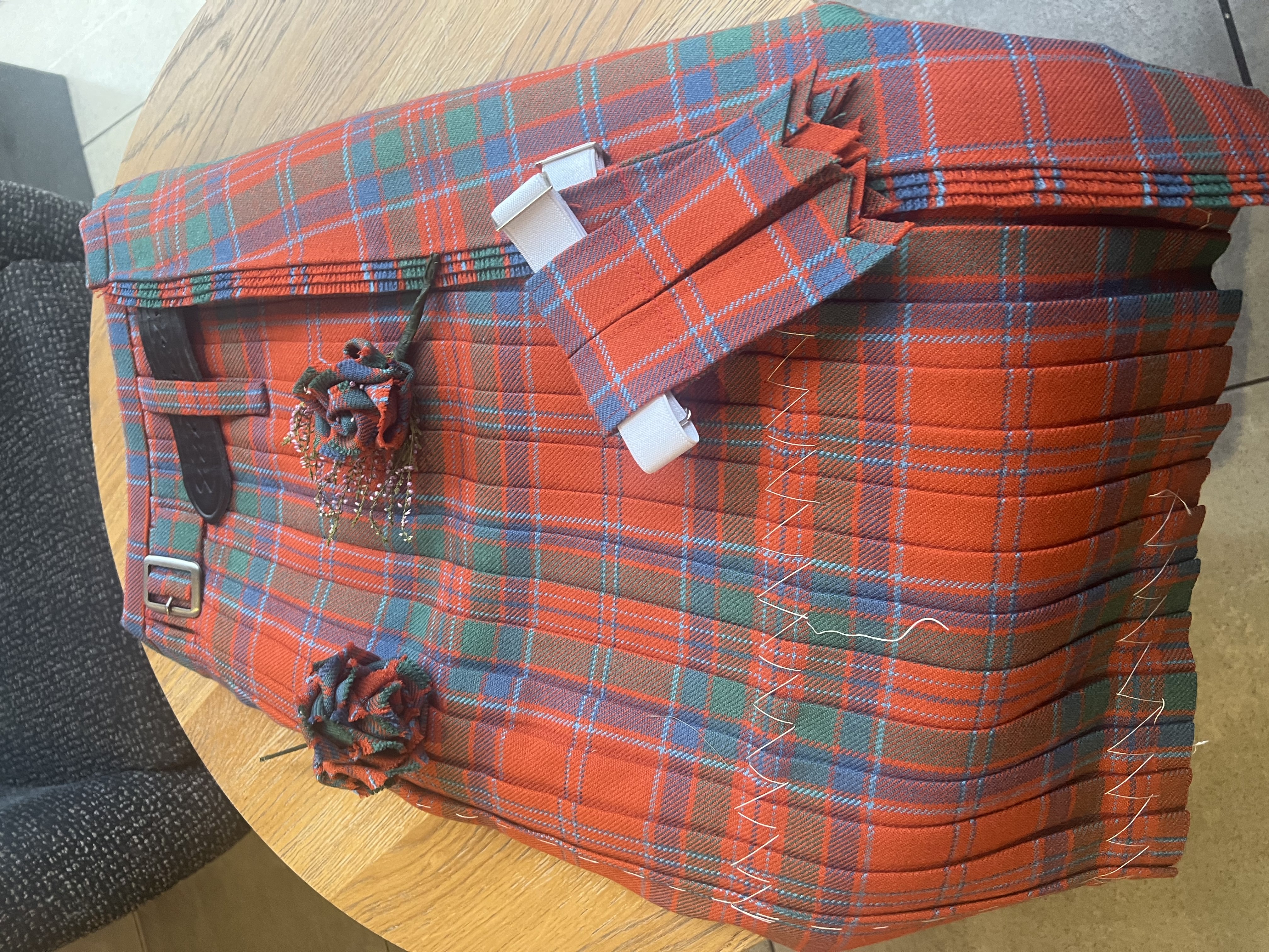 Traditional Hand Stitched Kilt.   * The Kilt Price Please note that the price does not include the material or postage.