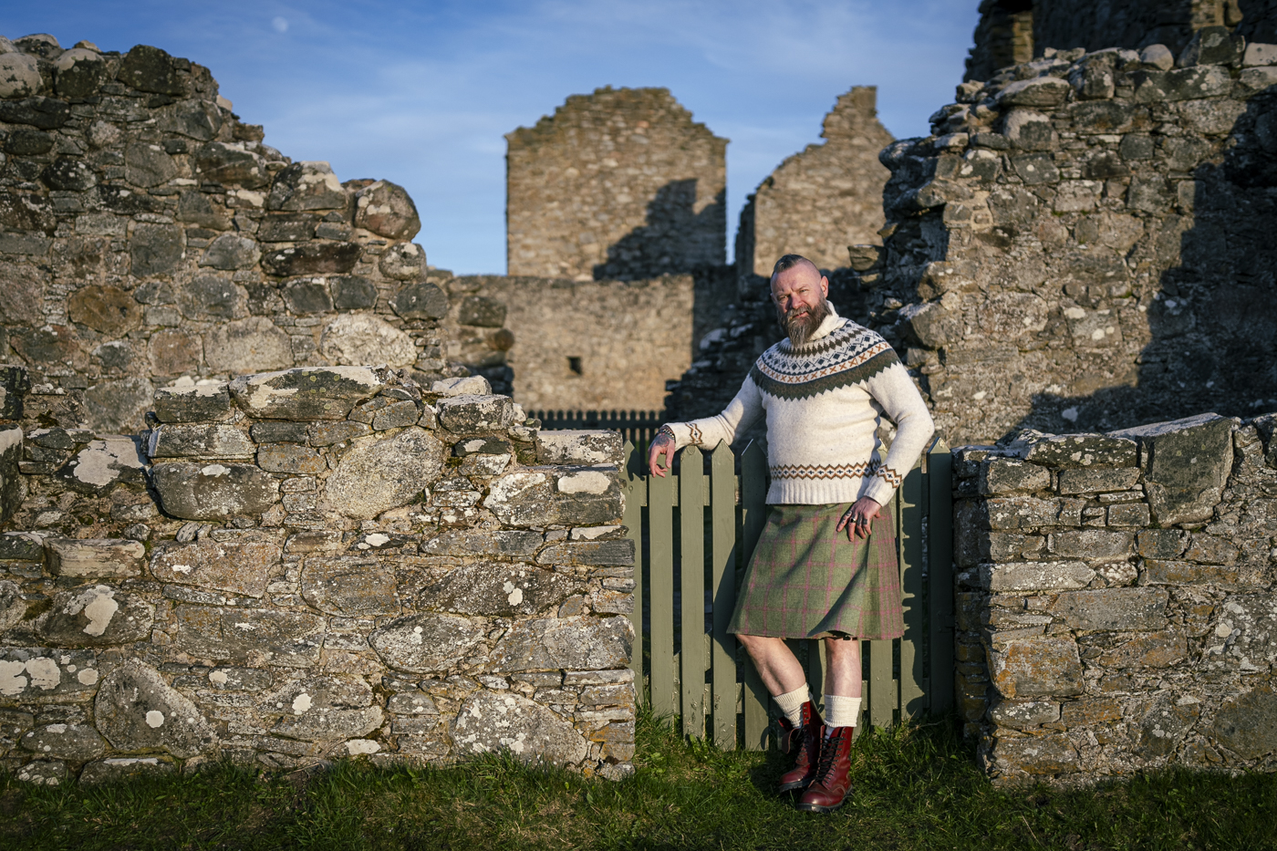 Tweed Hand Stitched Kilt. *The Kilt Price Please note that the price does not include the material or postage.