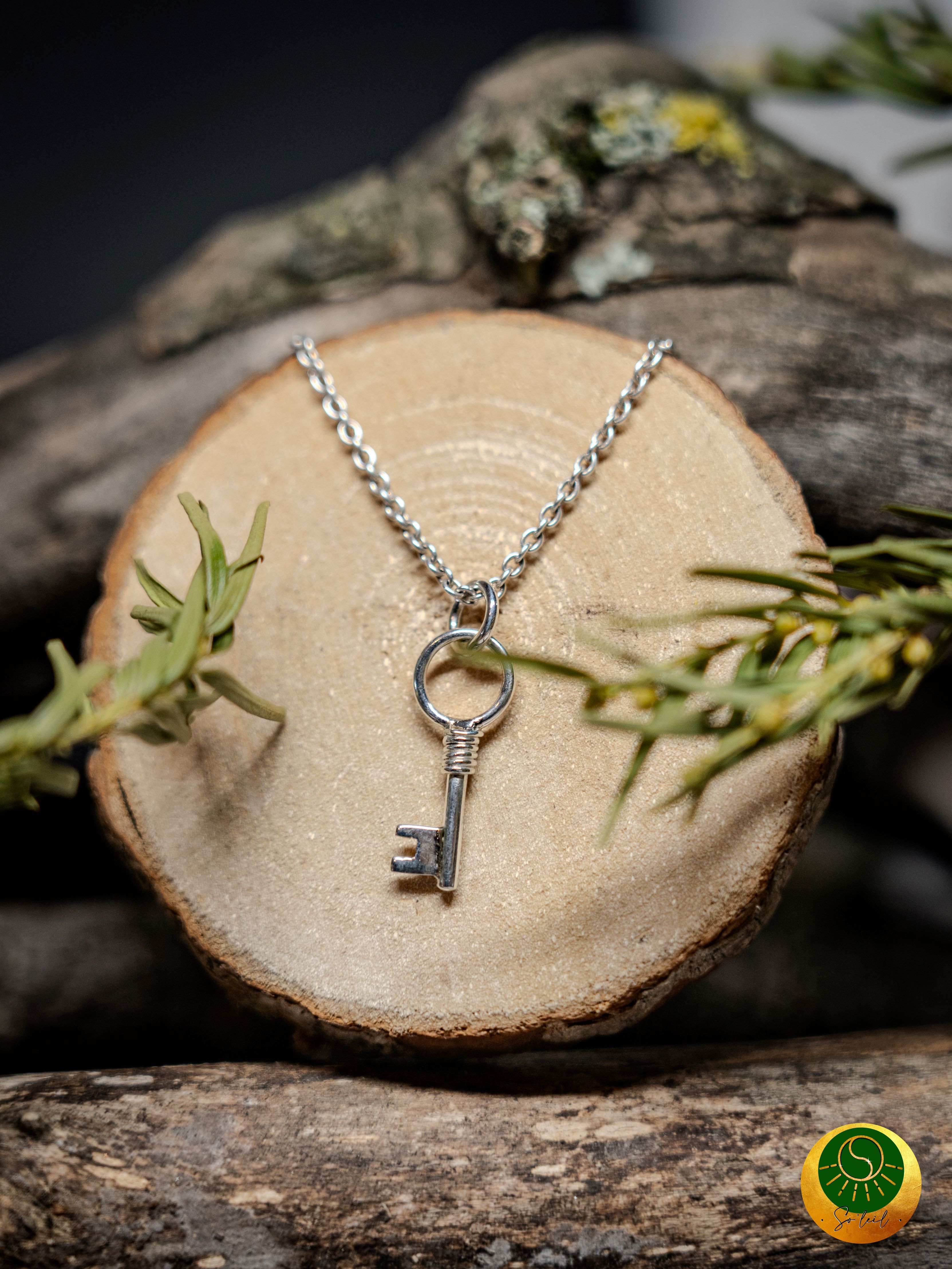 Collier clé