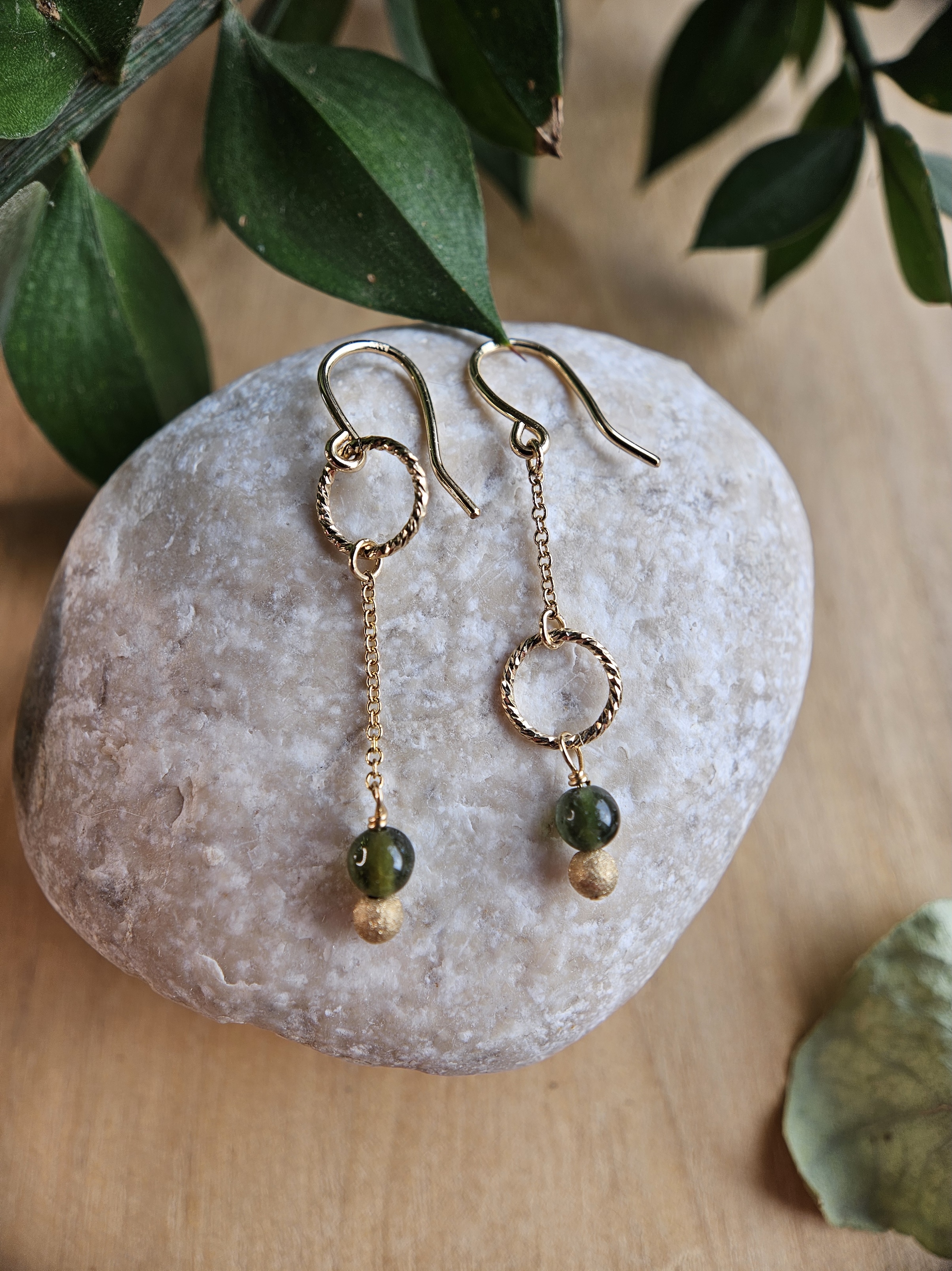 Boucles d'oreilles asymetrique 