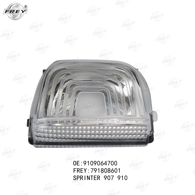 Luz intermitente retrovisor LH Sprinter 2020 - 2025  RH 315/515 - 316/516