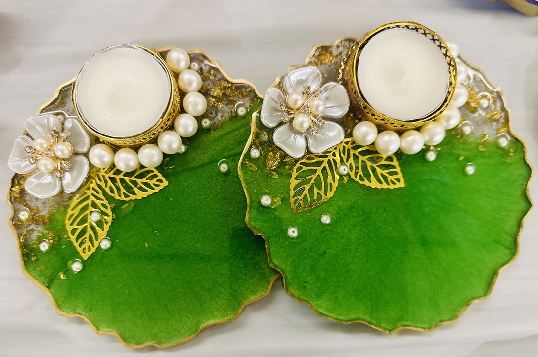 Resin - Flower Pearls Tealight Holder - Set of 2