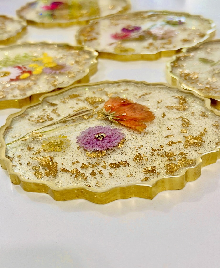 Resin - Colorful Pressed Flower Coasters - Set of 2