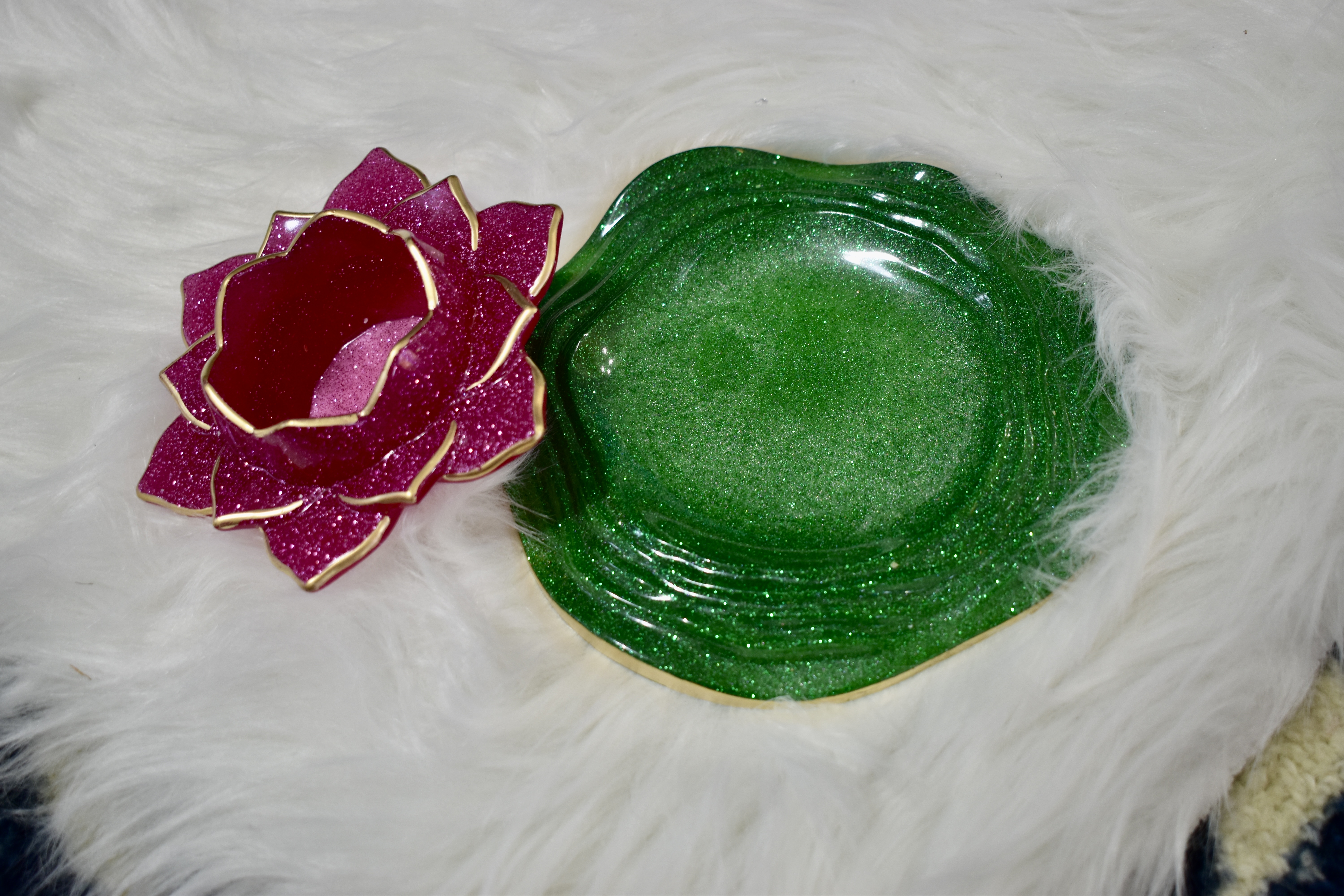 Lotus Bloom Resin Tea-light Holder 