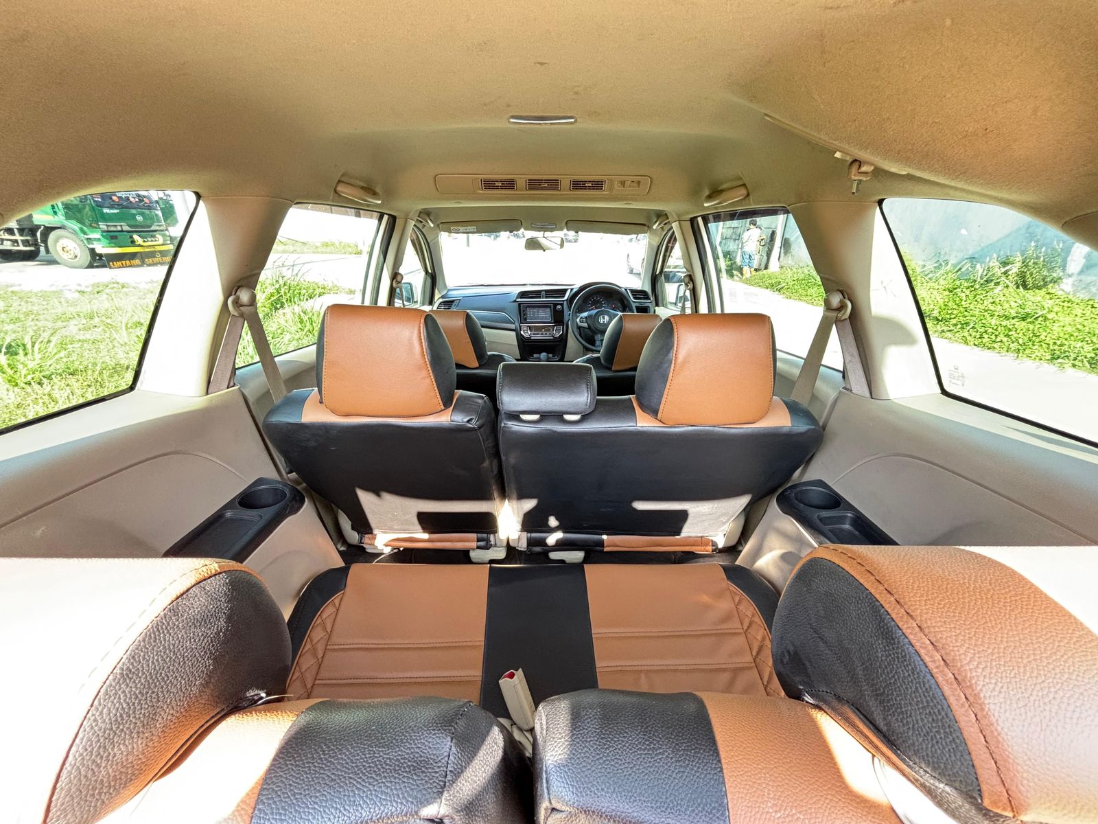 HONDA MOBILIO 1.5 E CVT 2018 (AUTOMATIC)