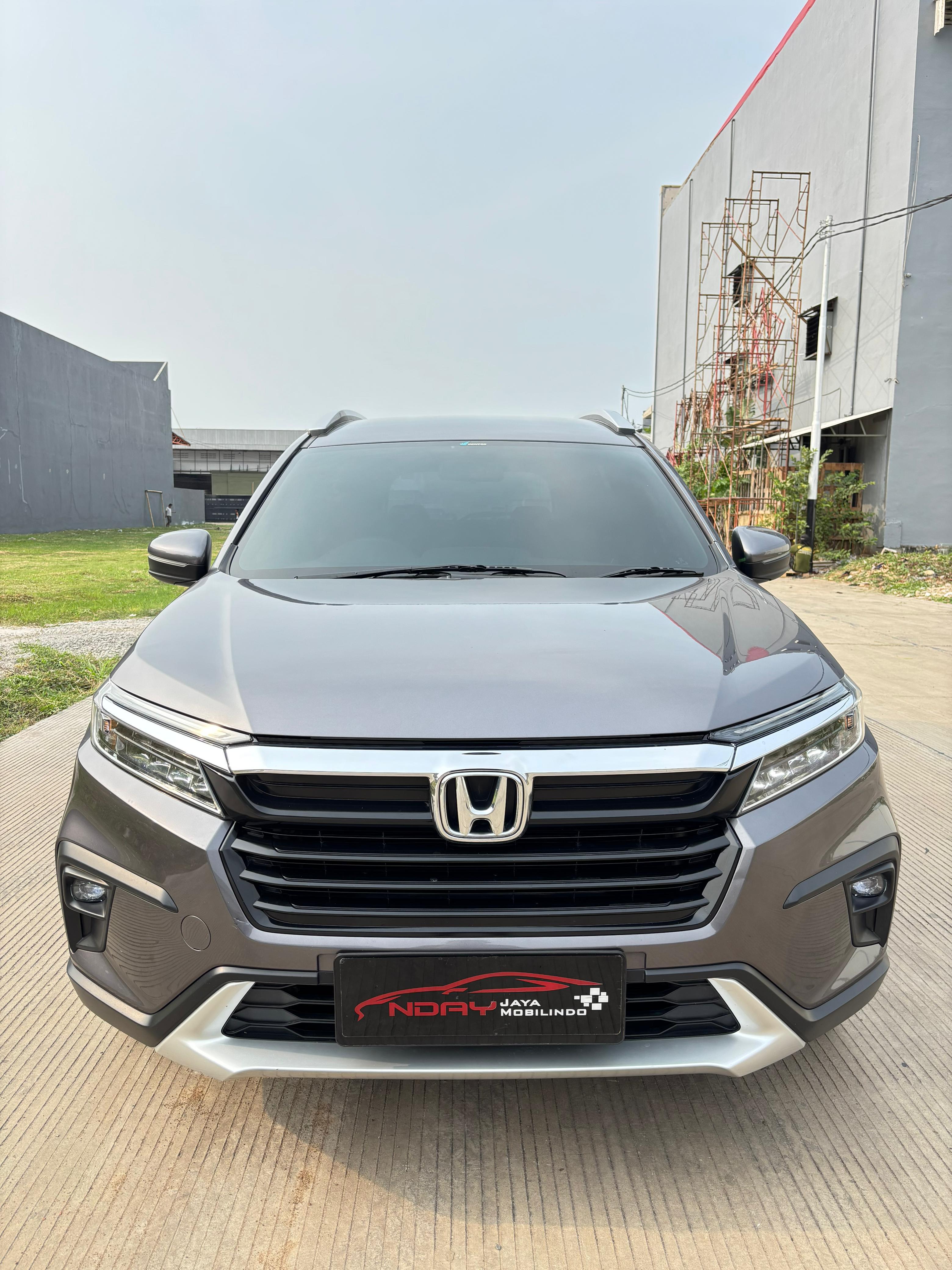 Honda BRV 1.5 E CVT Prestige 2022 (AUTOMATIC)