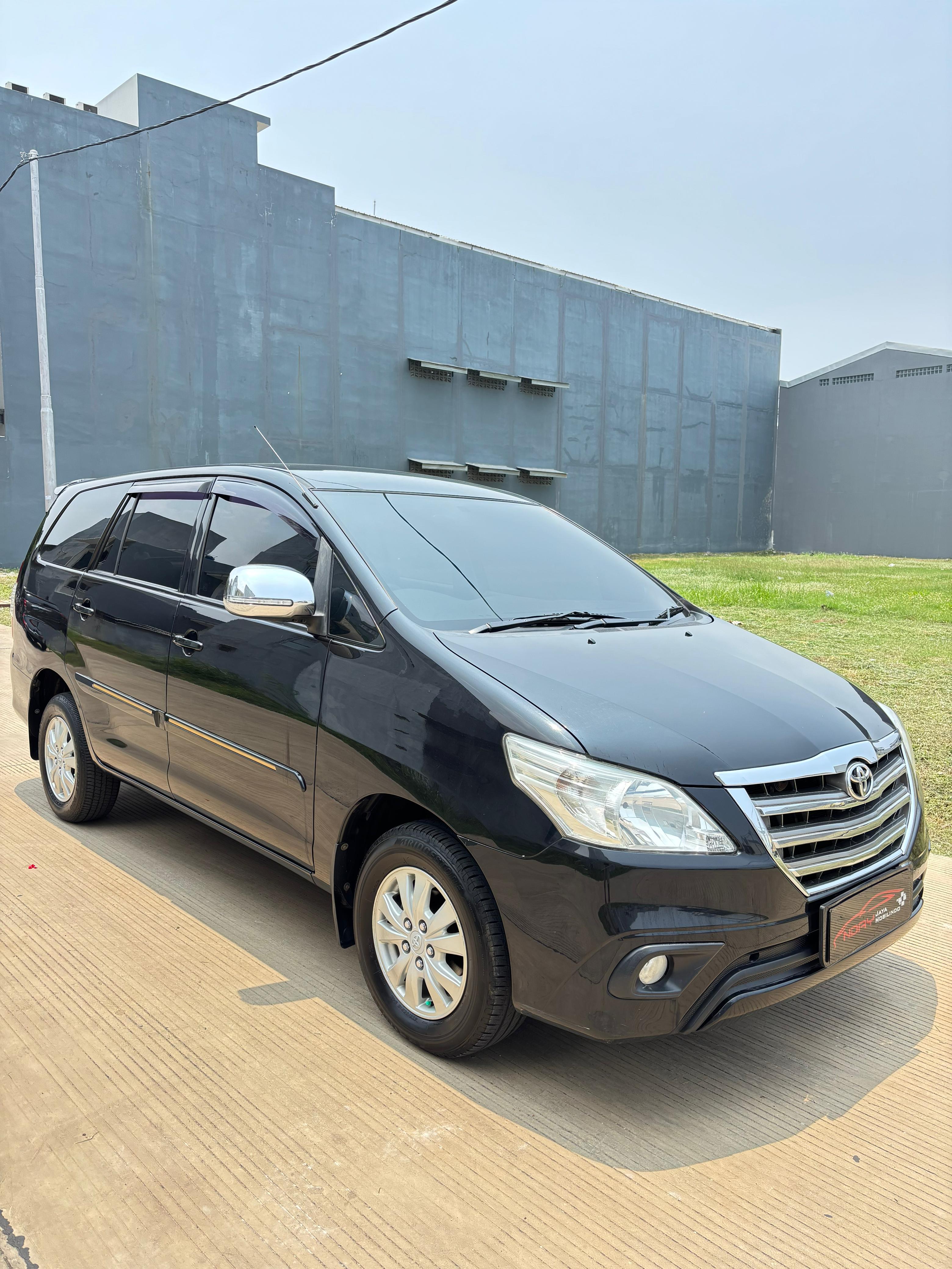 Toyota Innova 2.0 G 2014 (AUTOMATIC)