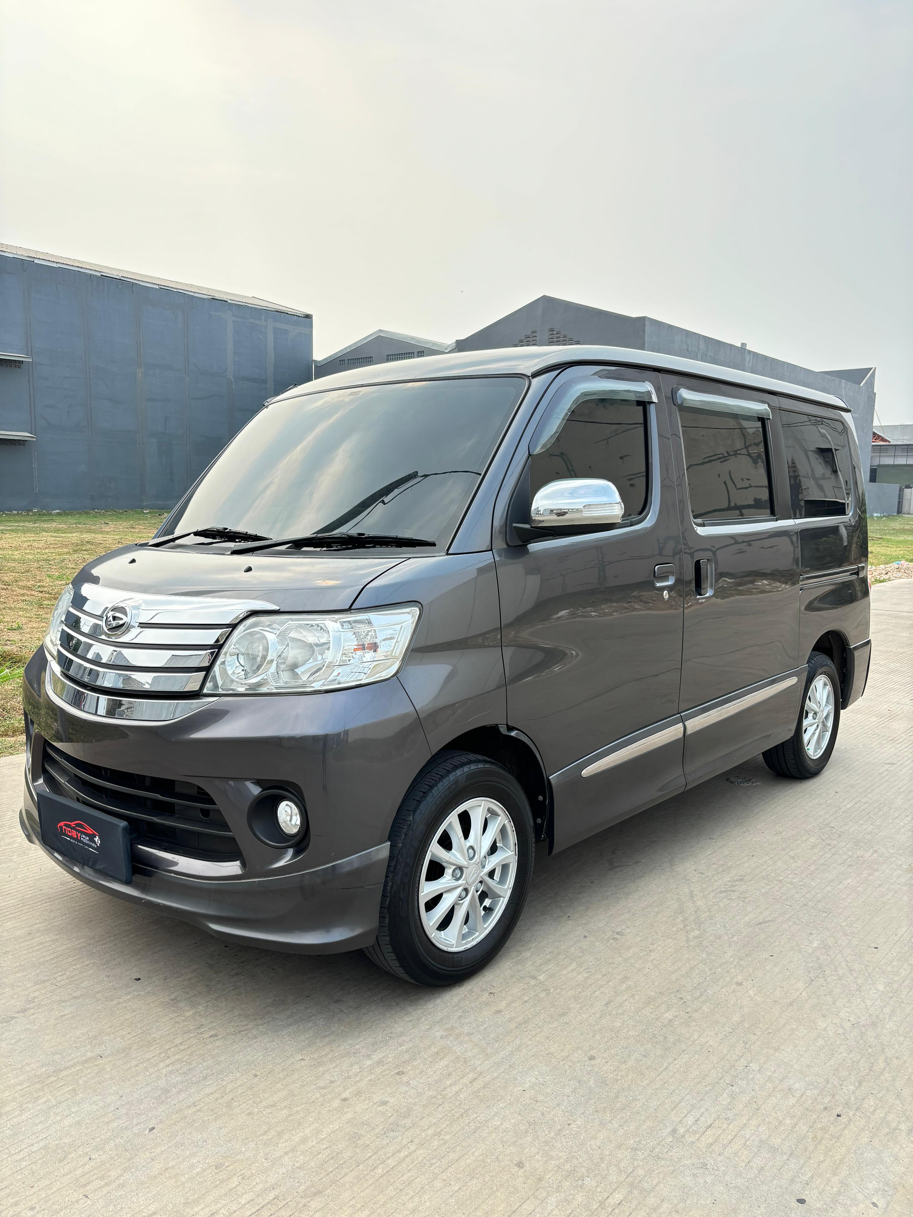 Daihatsu luxio 1.5 X 2019 (AUTOMATIC)