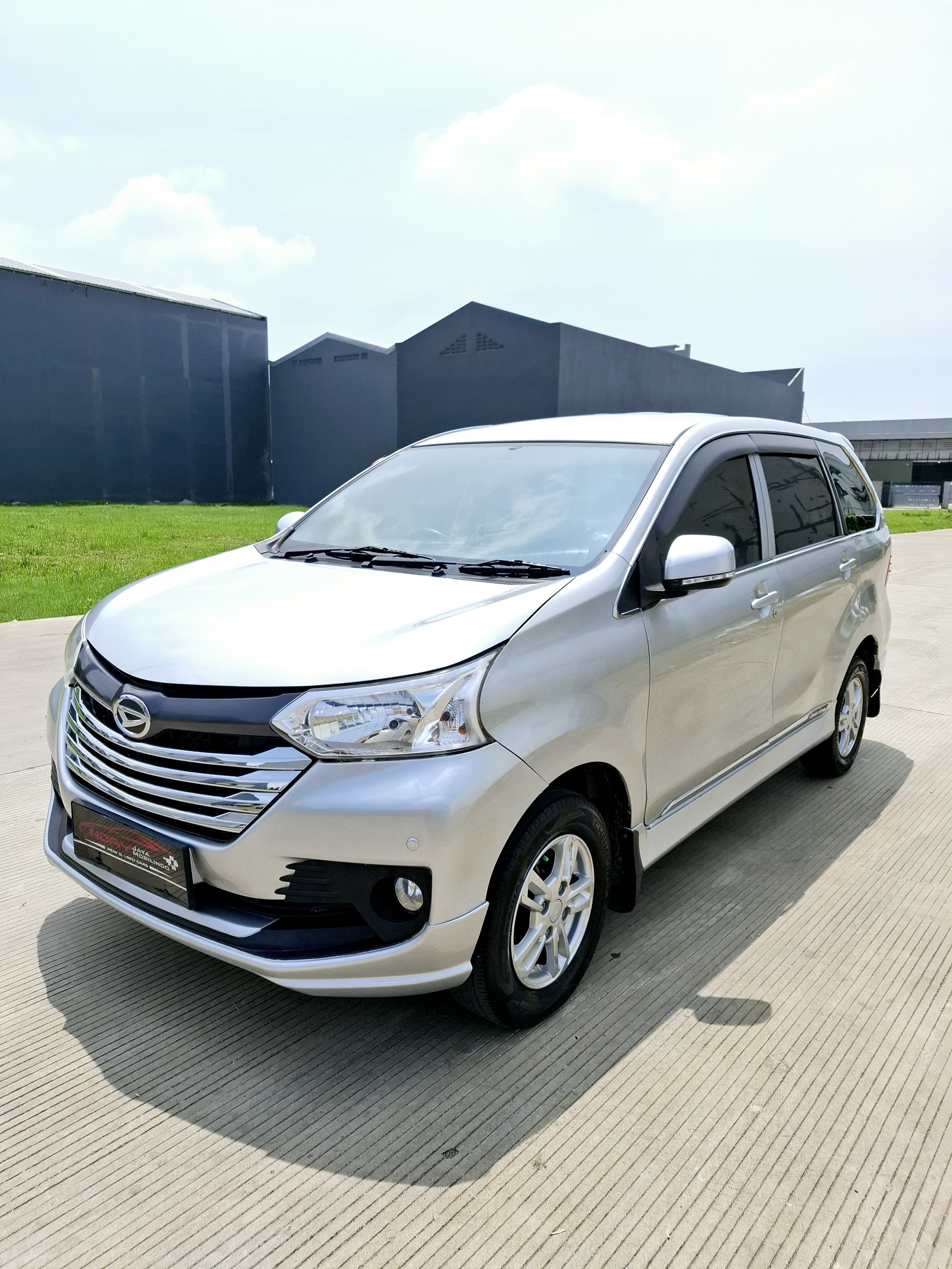 Daihatsu Xenia 1.3 X deluxe 2017 (MANUAL)