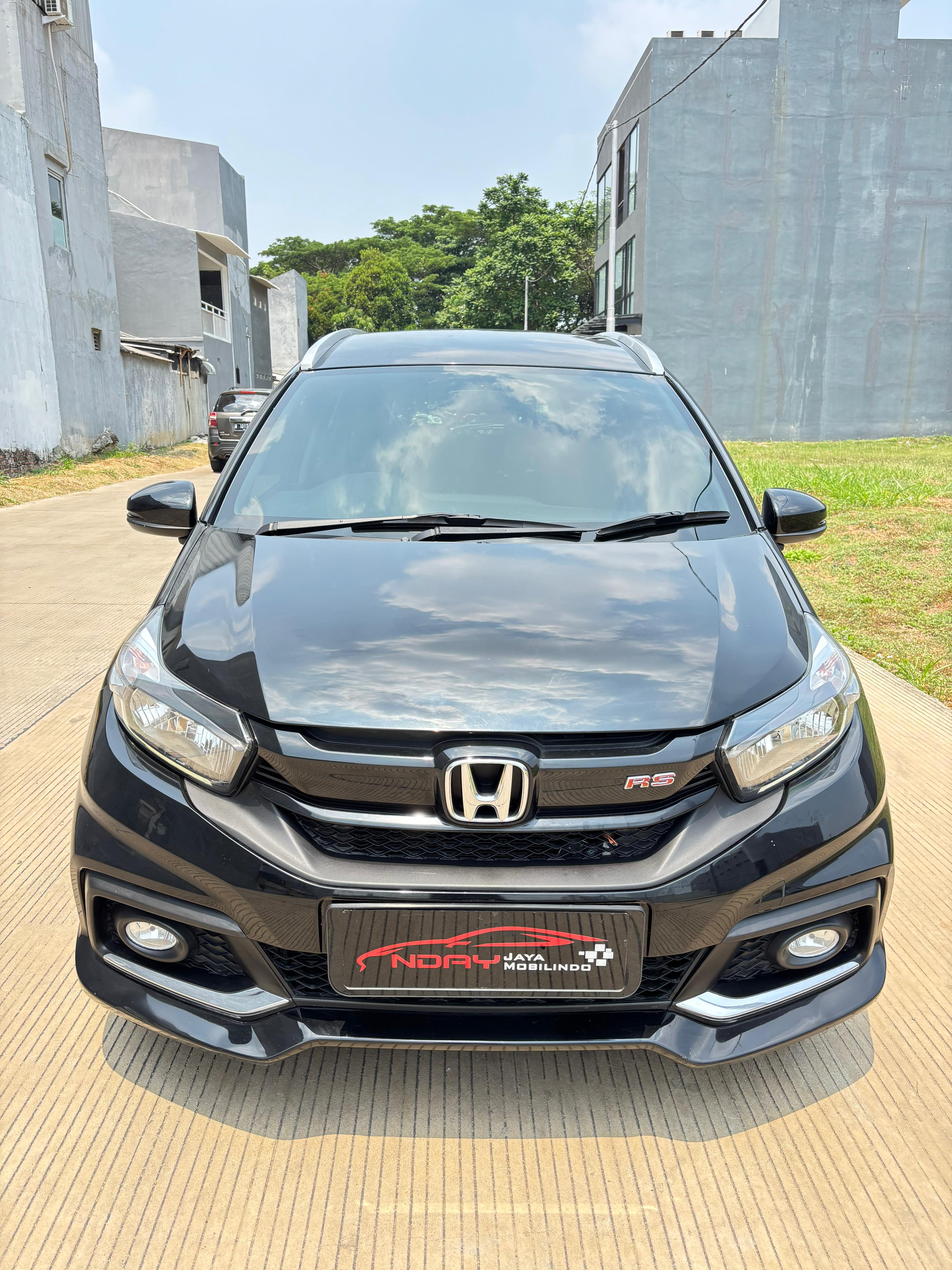 Honda Mobilio 1.5 RS CVT 2018 (AUTOMATIC)