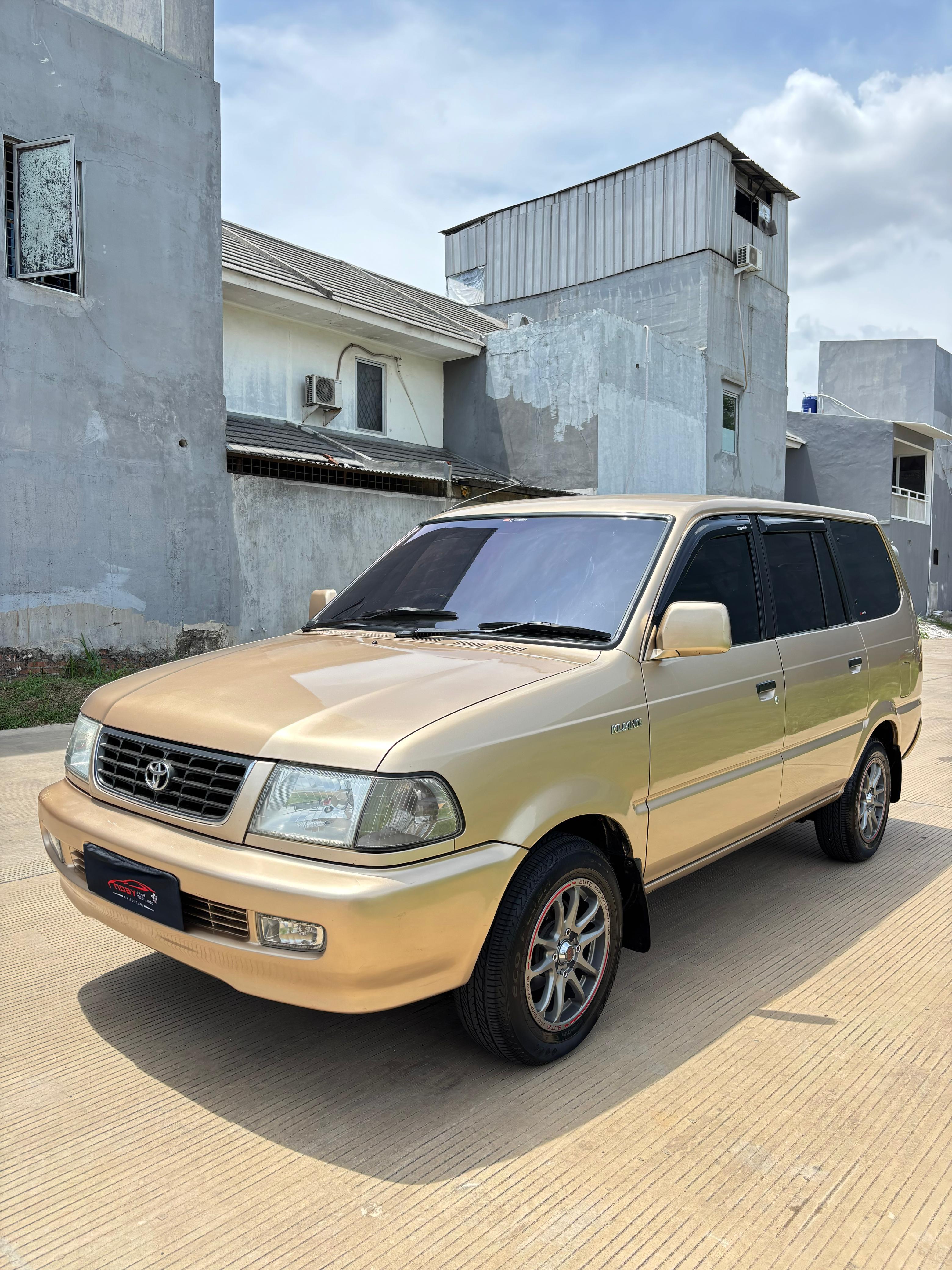 TOYOTA KIJANG LGX1.8 TAHUN 2000 MANUAL