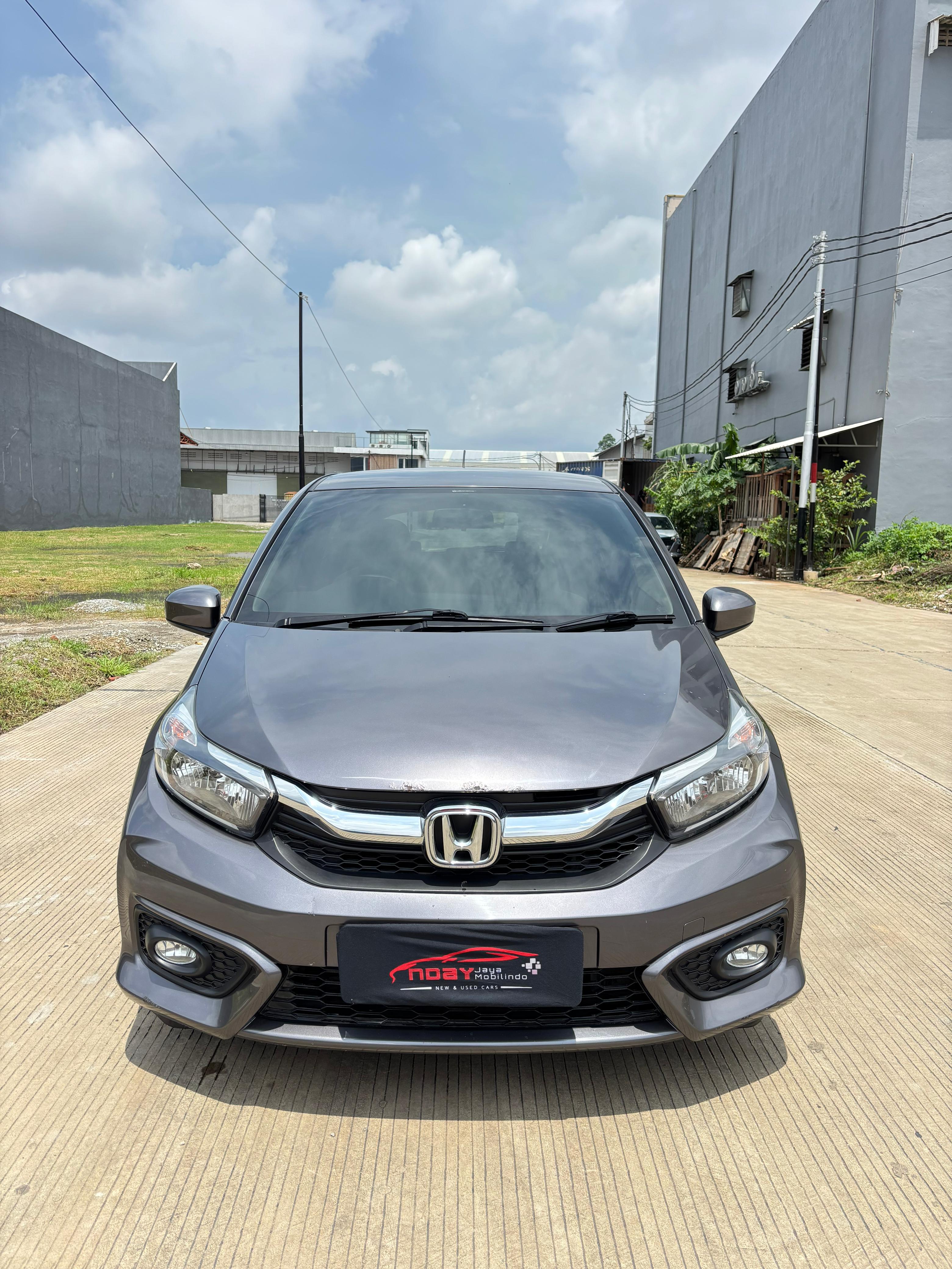 Honda Brio Hatch Back 1.2 E CVT 2020 Automatic