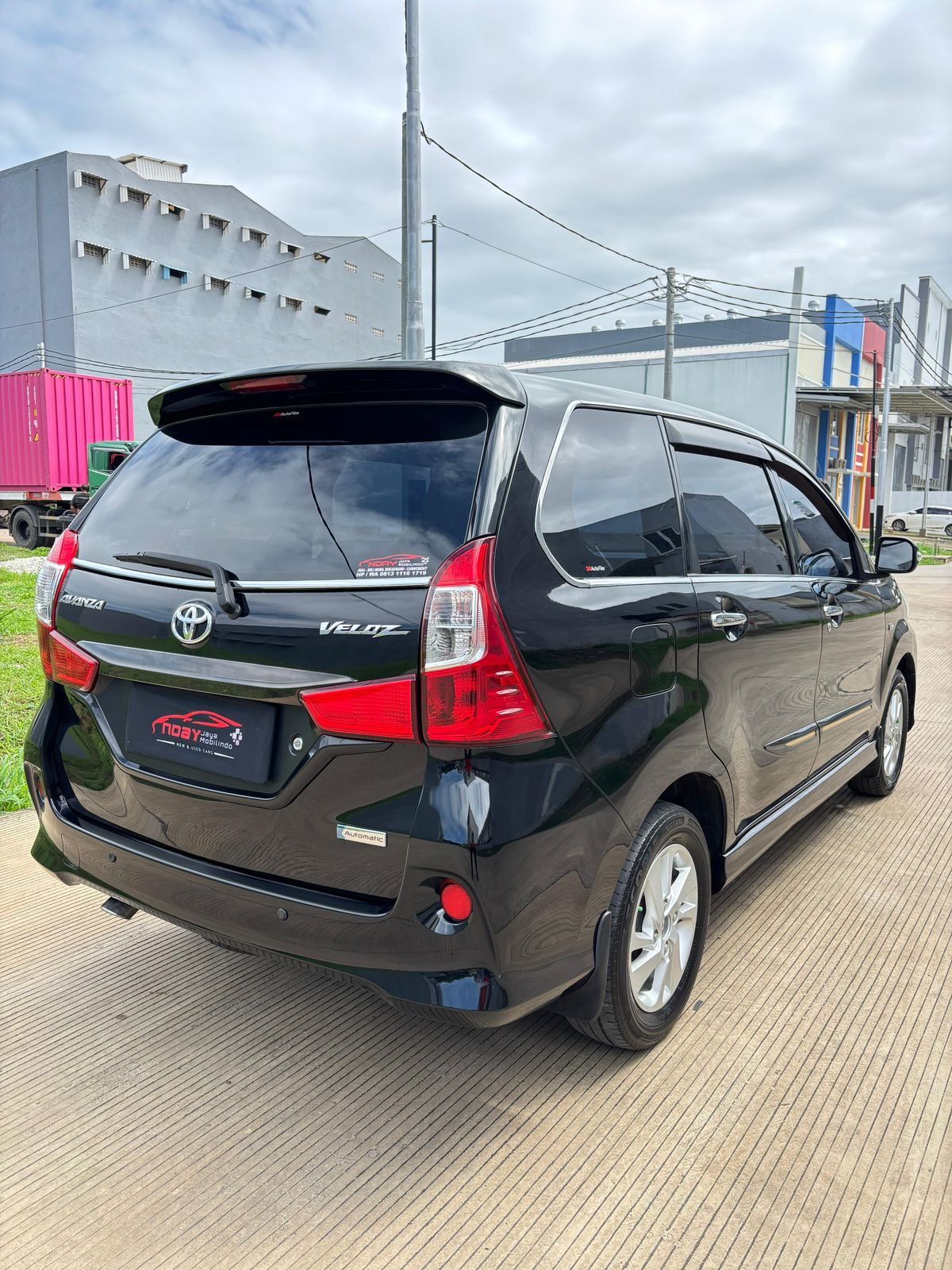 TOYOTA AVANZA VELOZ 1.3 2016 AUTOMATIC