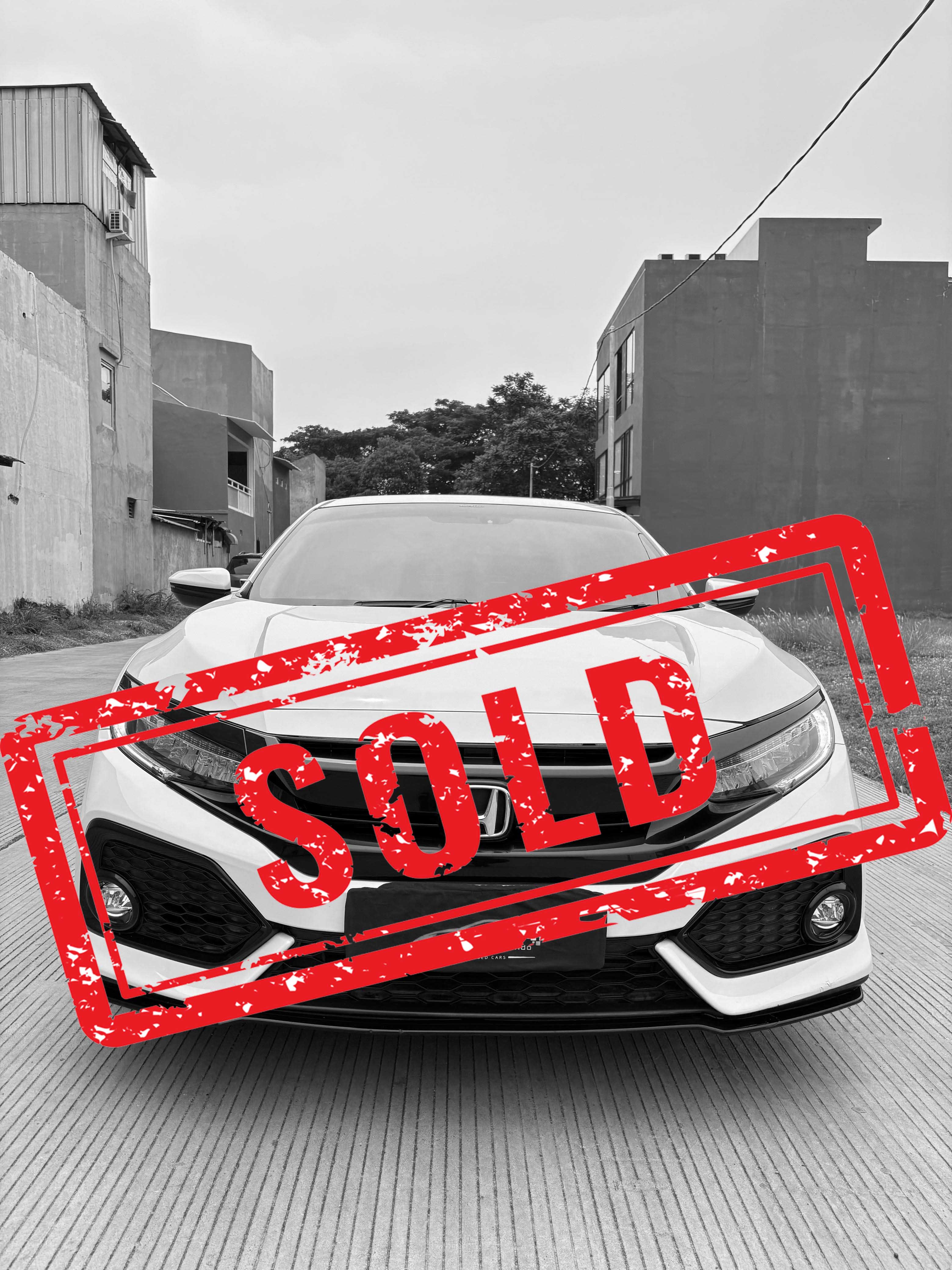 Honda Civic Turbo 1.5 HacthBack E TC CVT 2018 (AUTOMATIC)