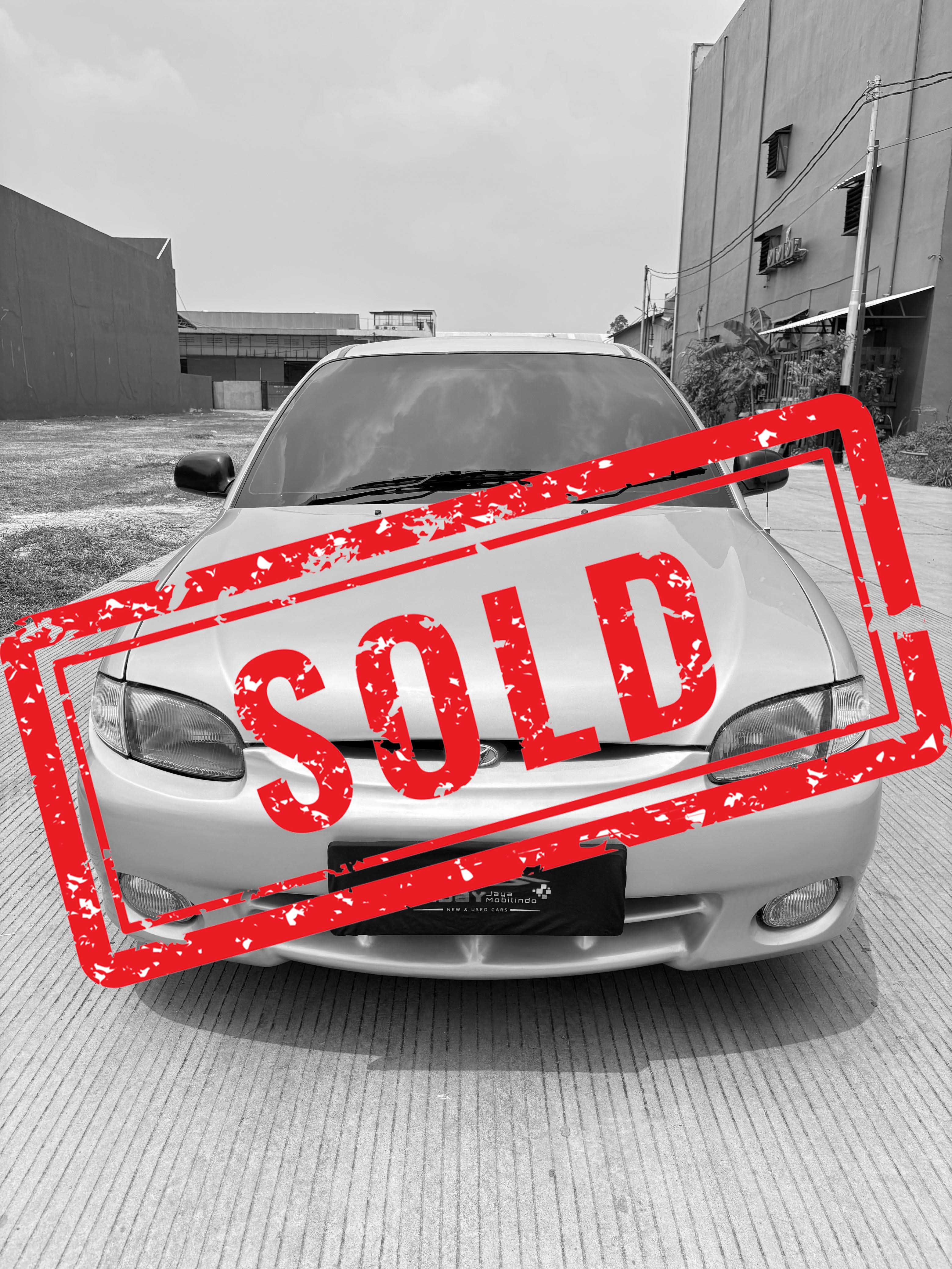 HYUNDAI ACCENT 1.5 (MANUAL)
