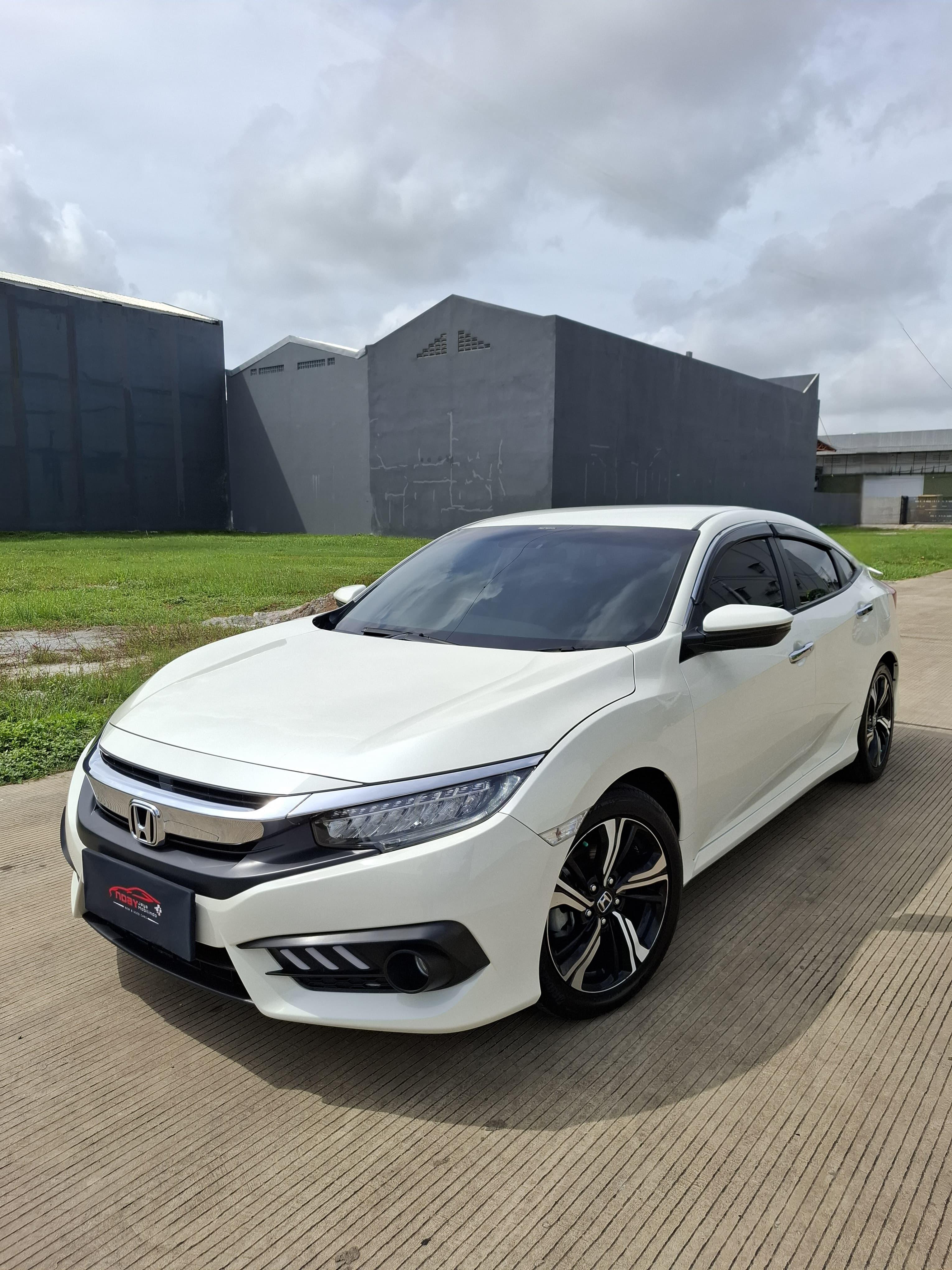 Honda Civic Turbo 1.5 ES TC CVT 2018 Automatic