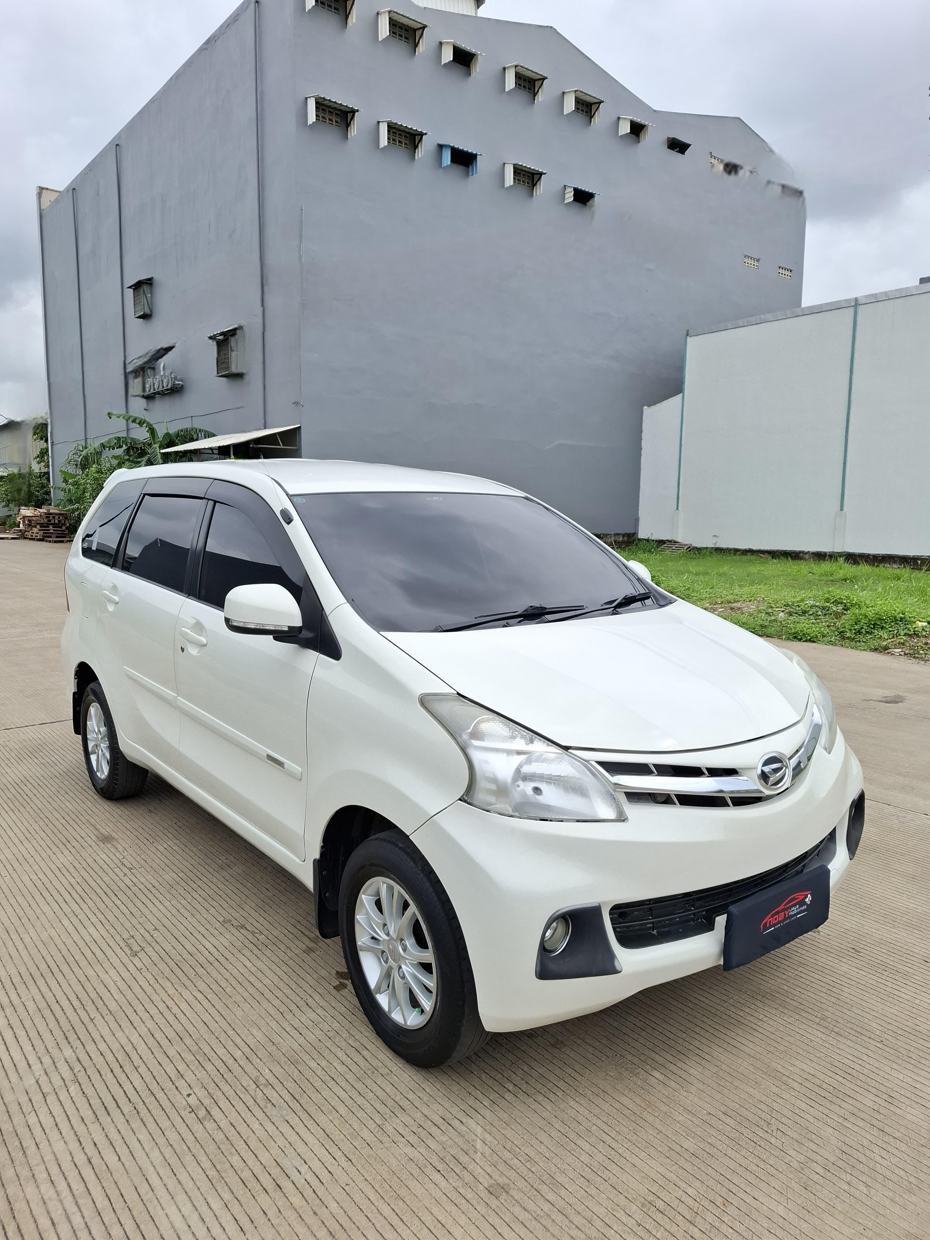 Daihatsu Xenia 1.3 R Deluxe 2014 manual