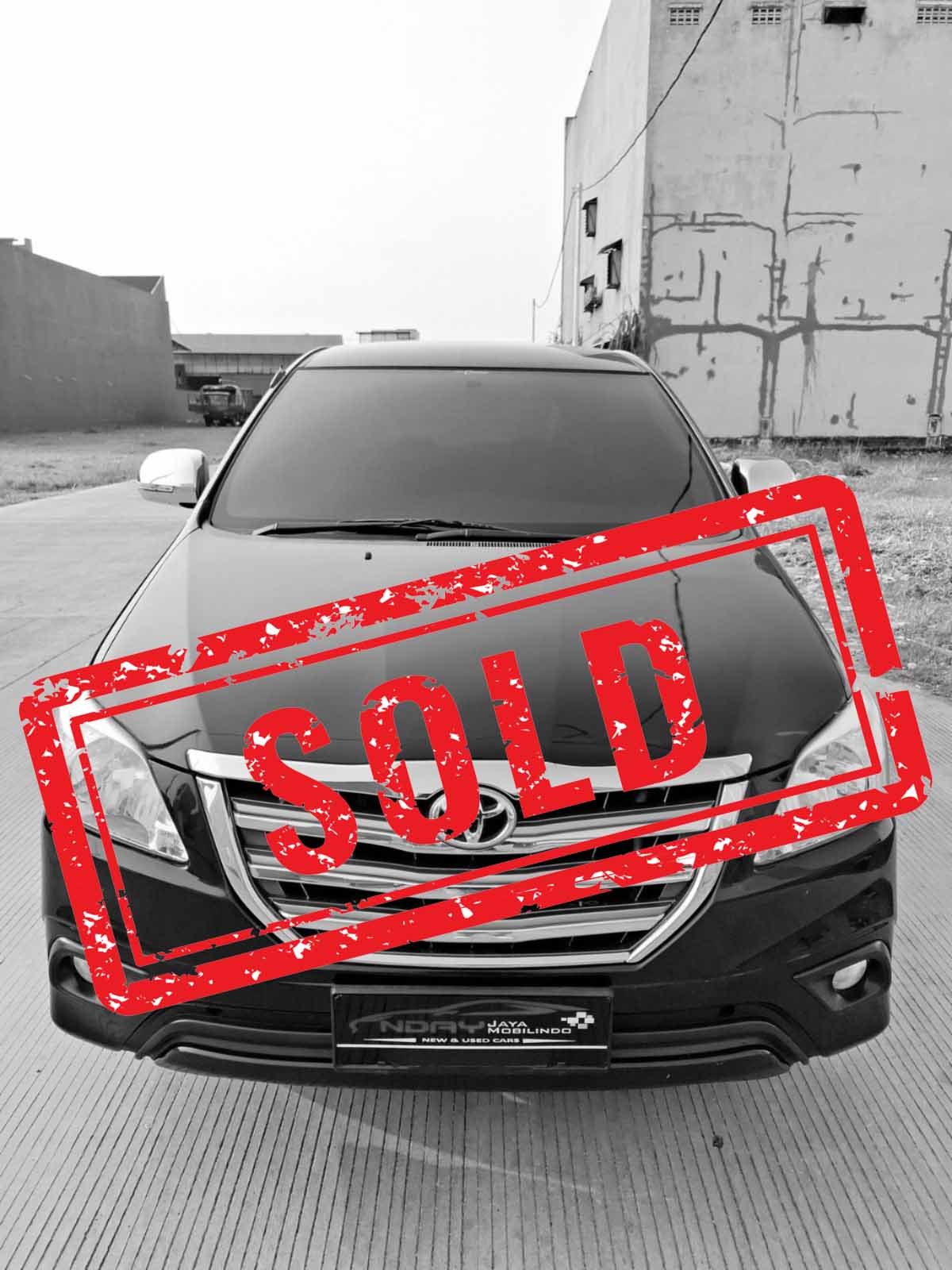 Toyota Innova 2.0 G 2014 (AUTOMATIC)