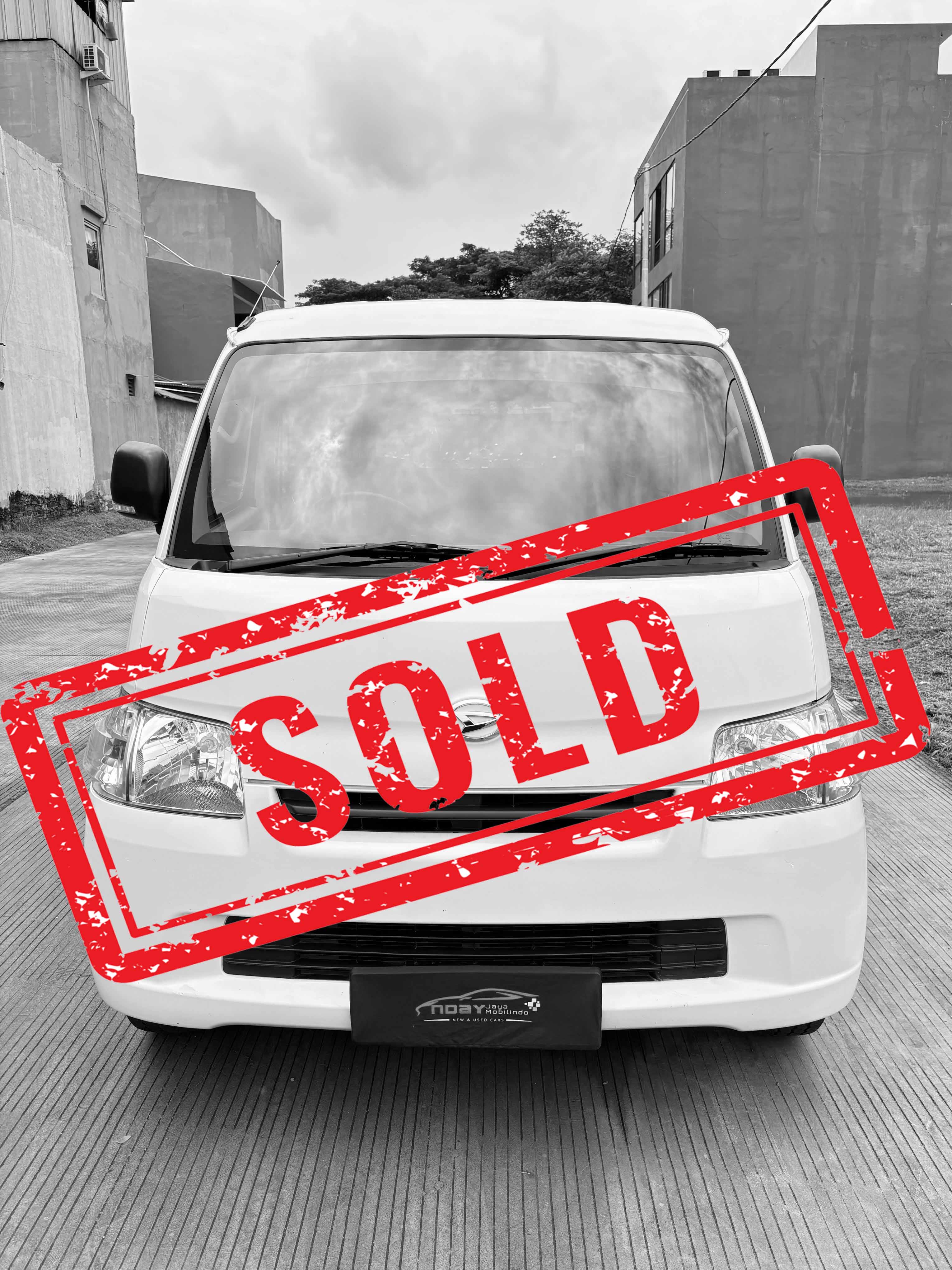 Daihatsu Granmax 1.3 D 2021 MANUAL