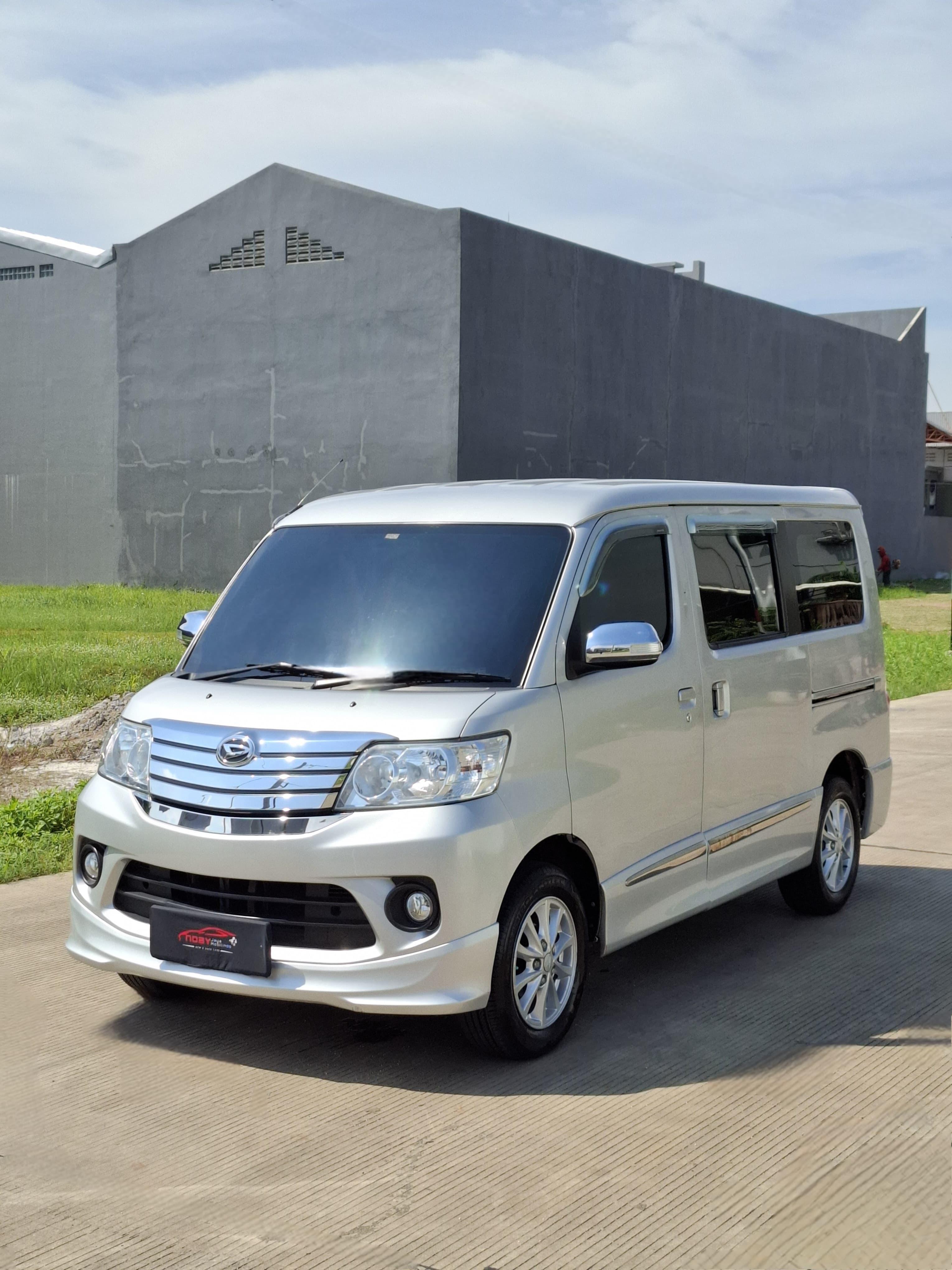 Daihatsu Luxio 1.5 X manual 2021