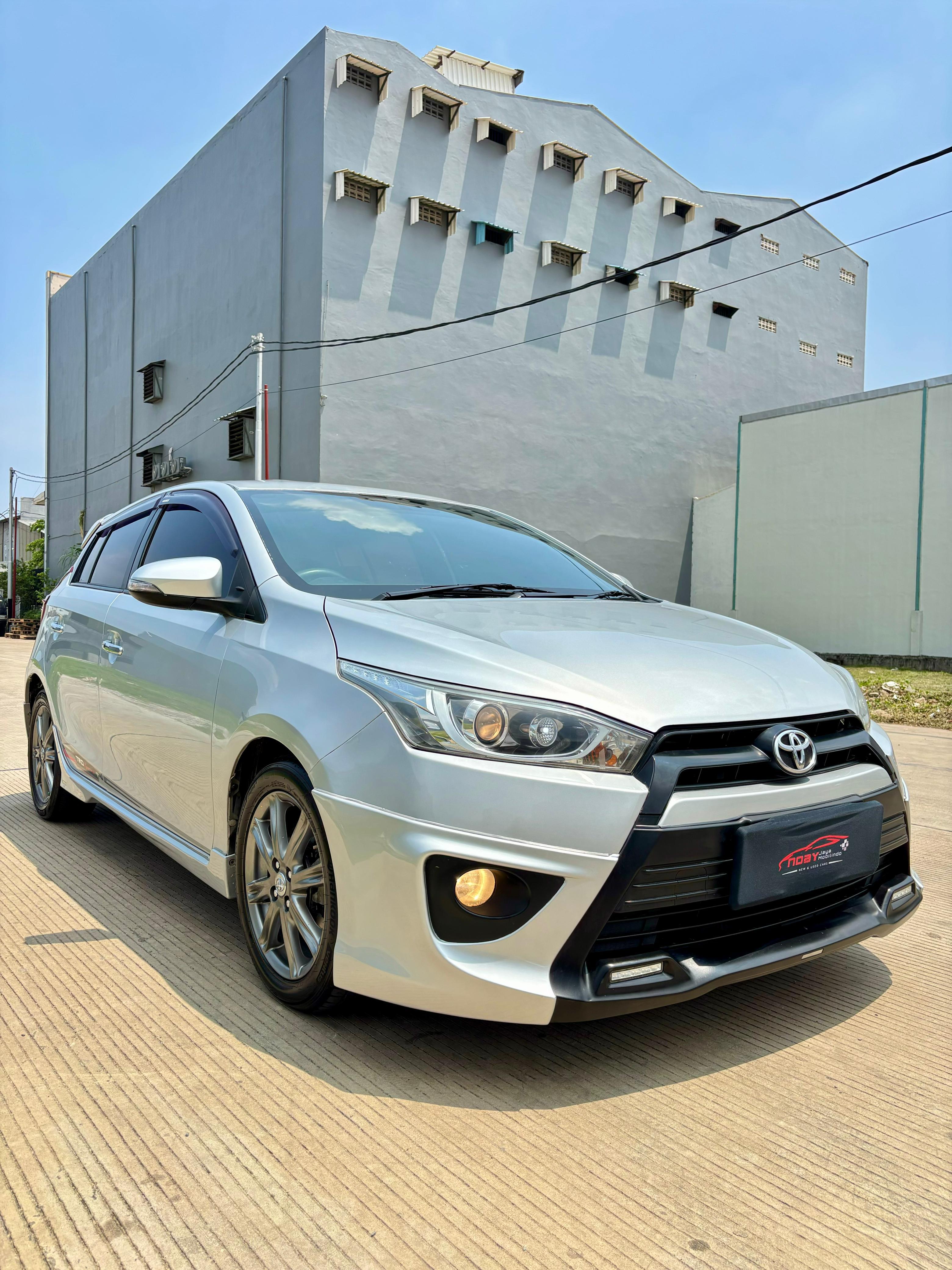 Toyota Yaris 1.5 S TRD 2014 AUTOMATIC