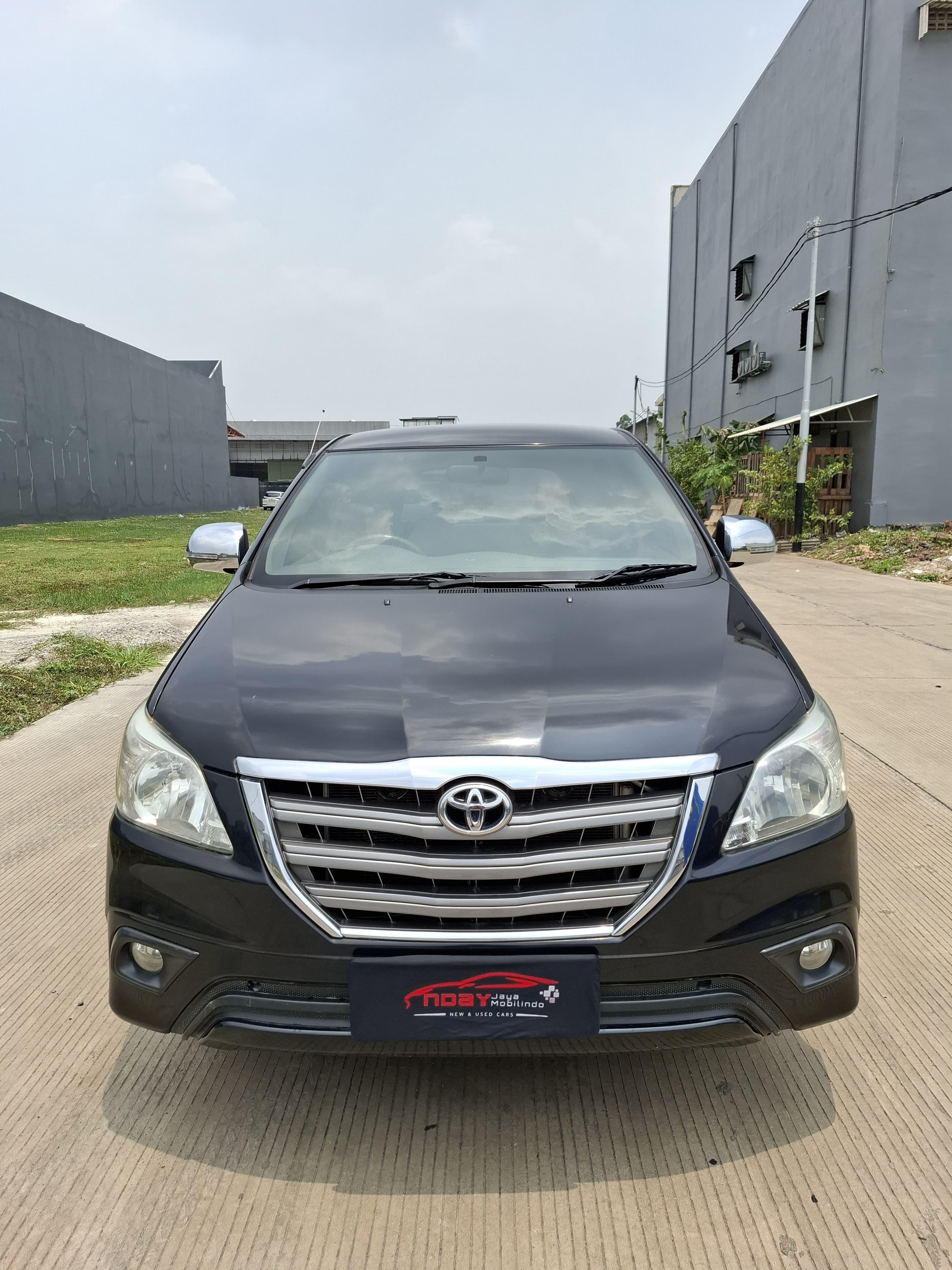 Toyota Grand Innova 2.0 G 2013 Manual