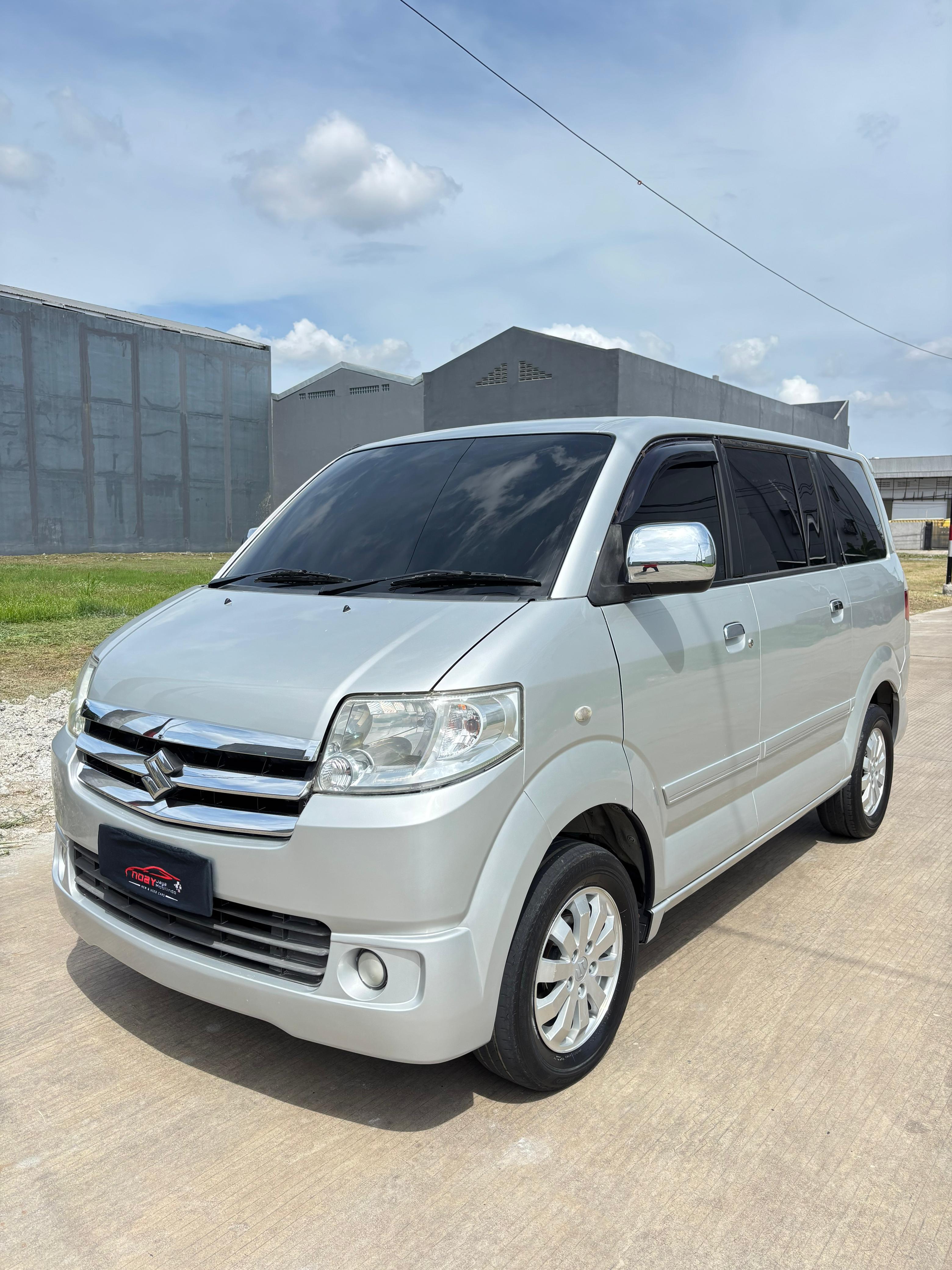 Suzuki APV 1.5 SGX Luxury 2013 Manual
