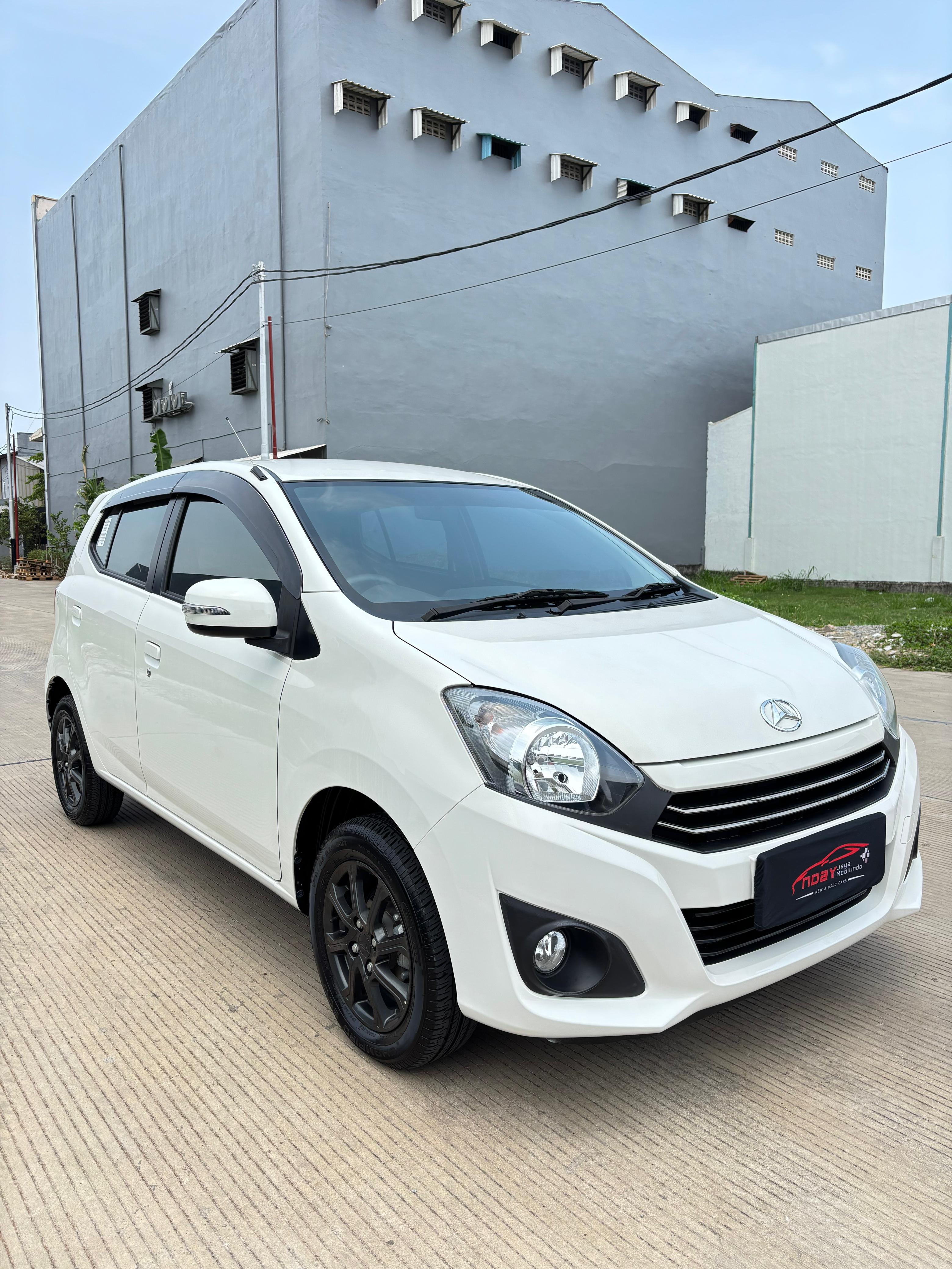 Daihatsu Ayla 1.0 X 2022 pemakaian 2023 manual