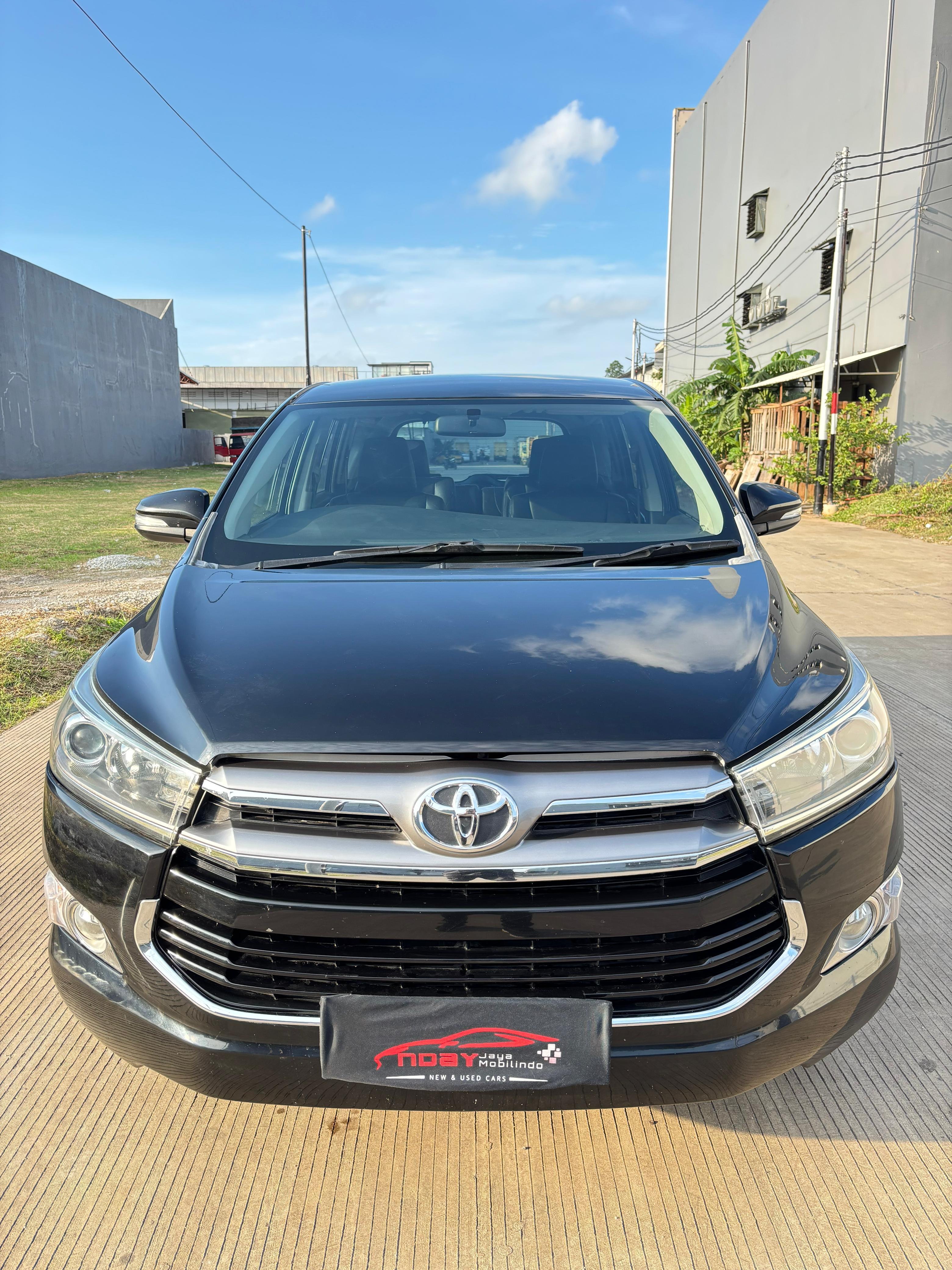 Toyota Innova Reborn 2.4 Q 2016 AUTOMATIC