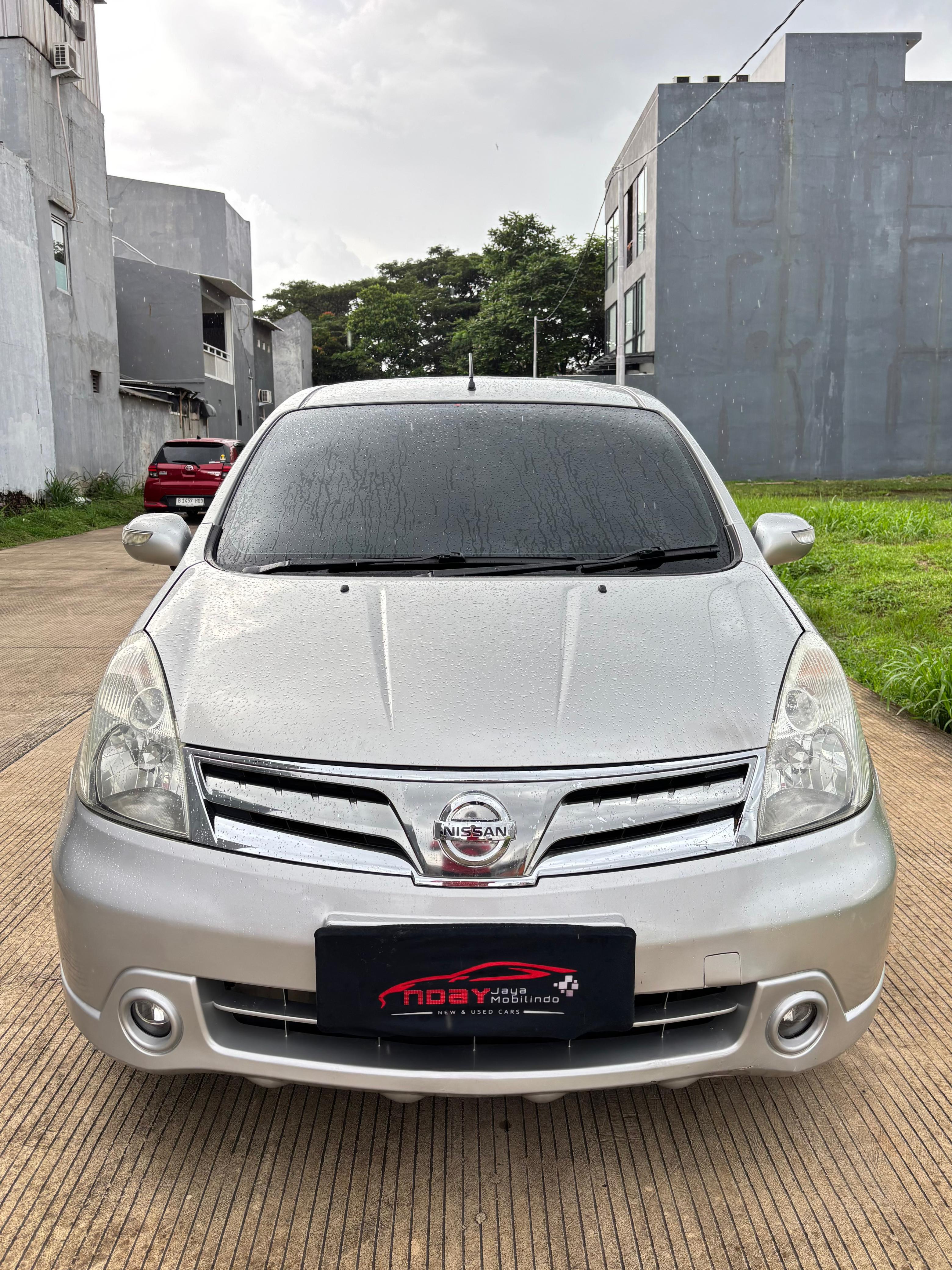 Nissan Grand Livina 1.5 XV 2011 Automatic