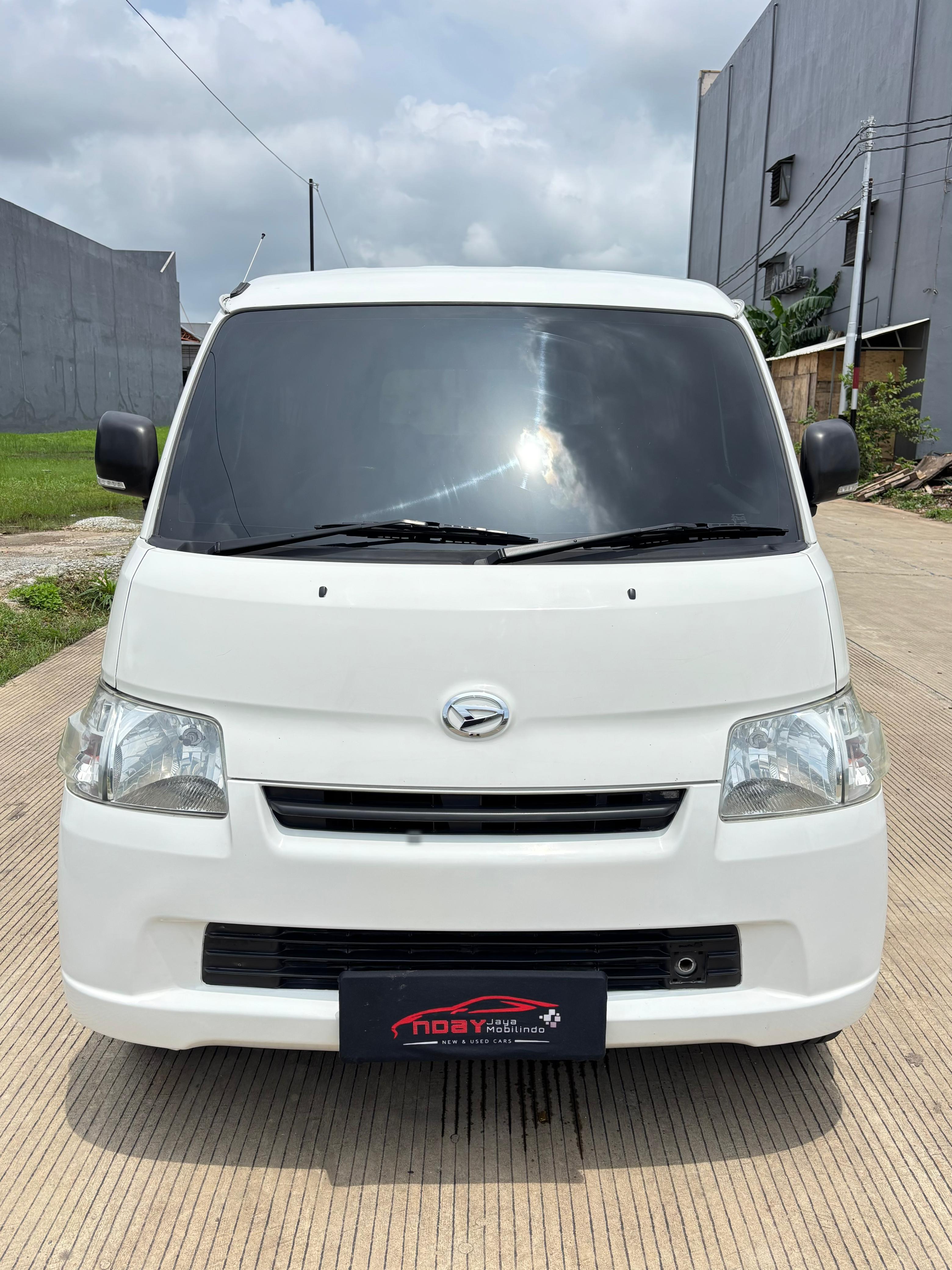 Daihatsu Granmax 1.3 D 2018 Airbag Manual