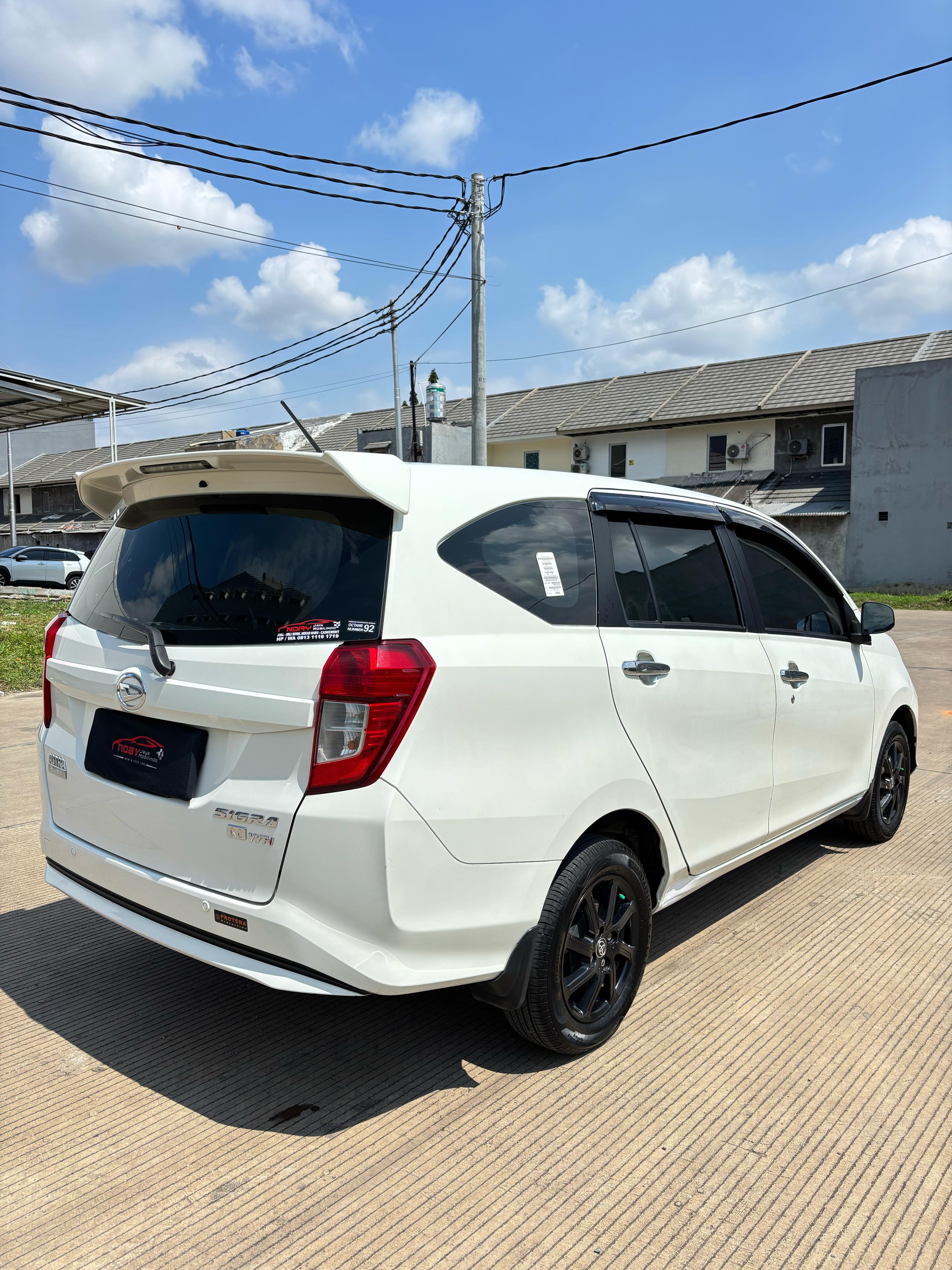 DAIHATSU SIGRA 1.0 M 2020 MANUAL