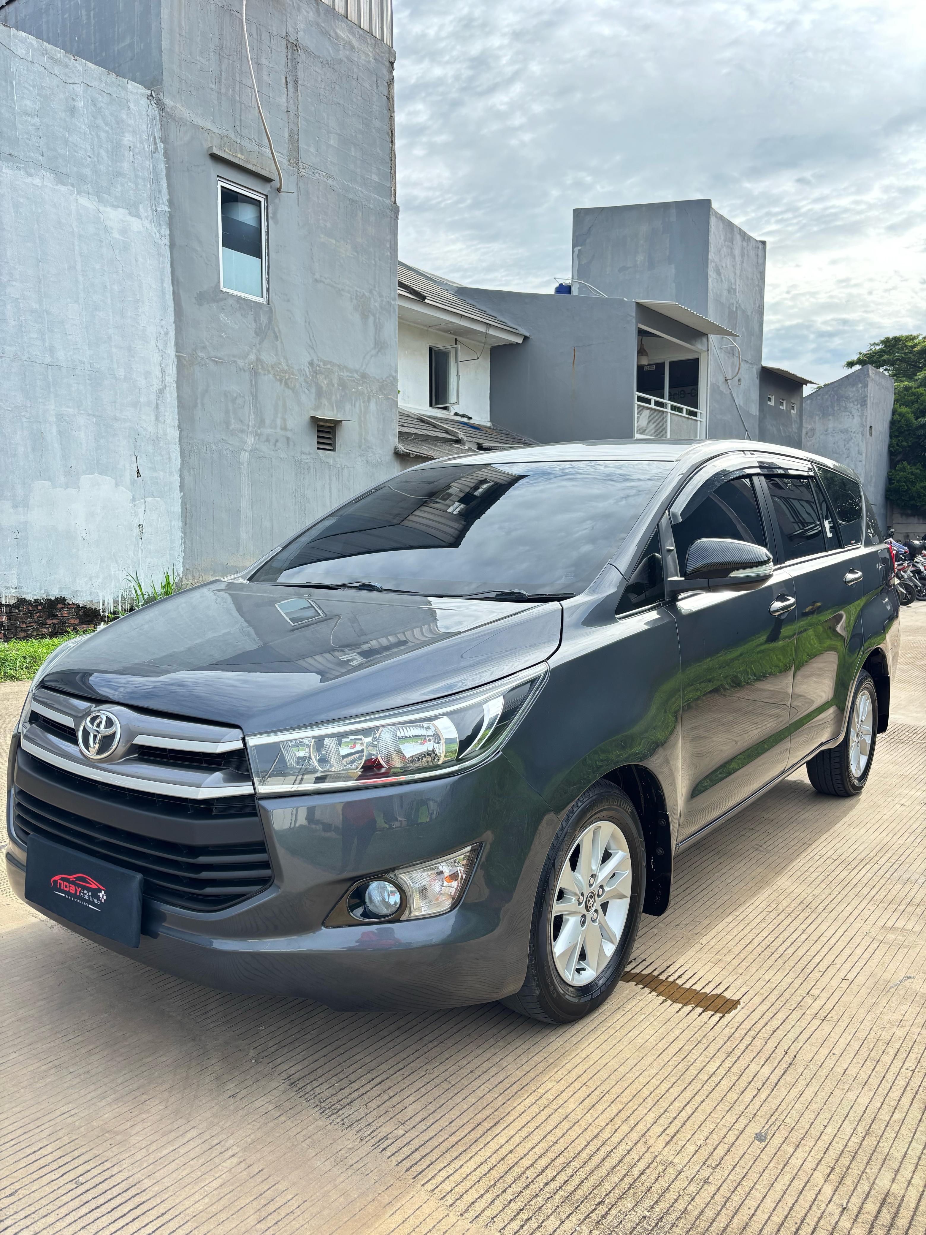 Toyota Innova Reborn 2.4 G 2017 Automatic
