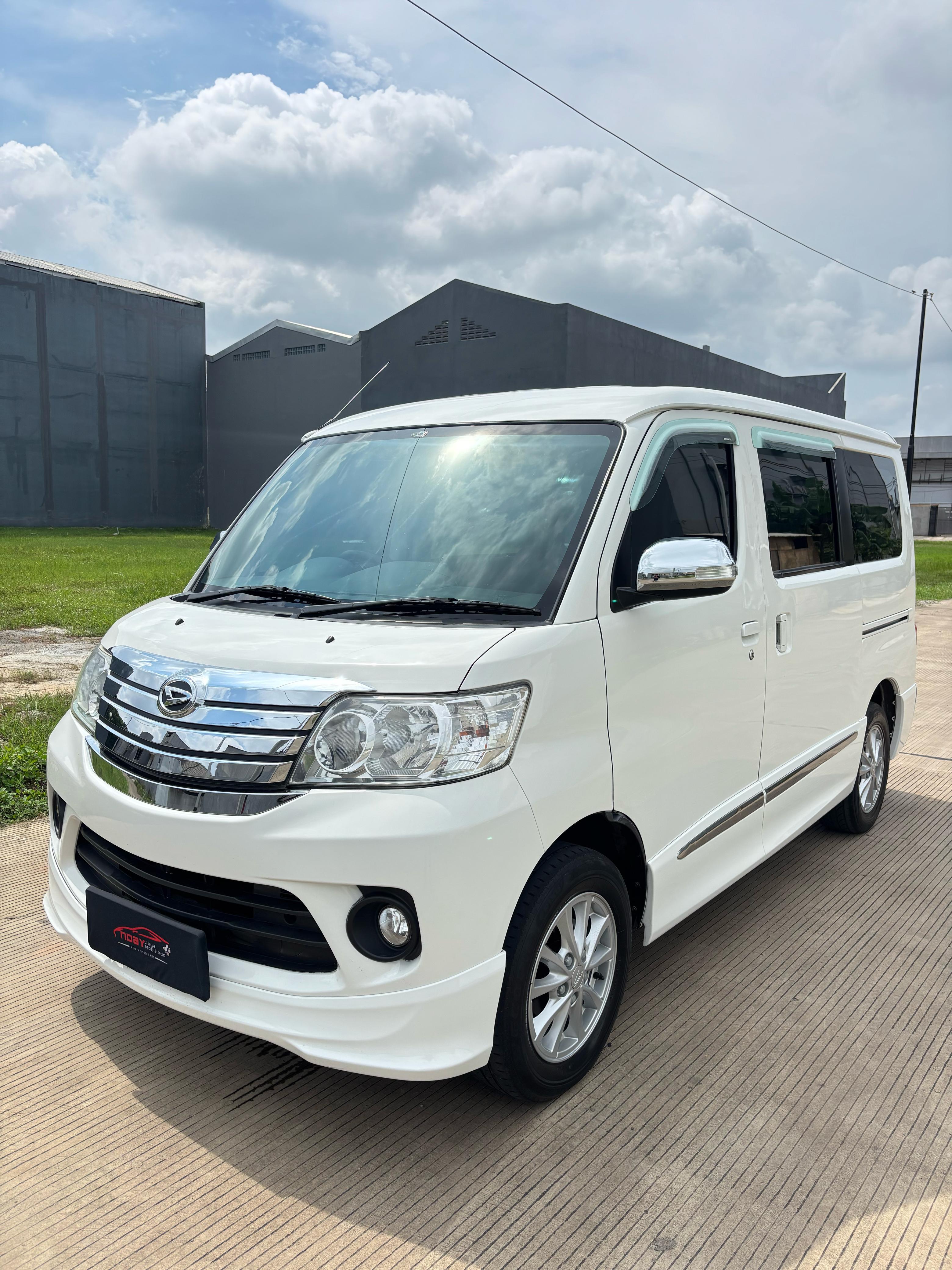 Daihatsu Luxio 1.5 X 2018 Manual